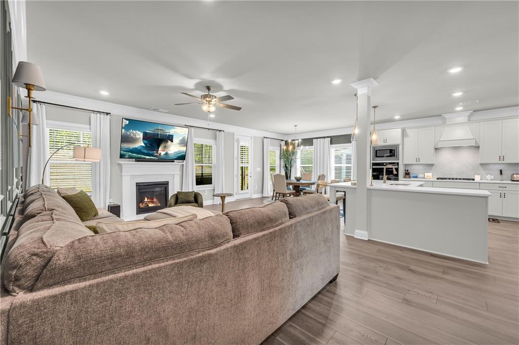 Villa Rica, Georgia, 30180, United States, 5 Bedrooms Bedrooms, ,4 BathroomsBathrooms,Residential,For Sale,1983634