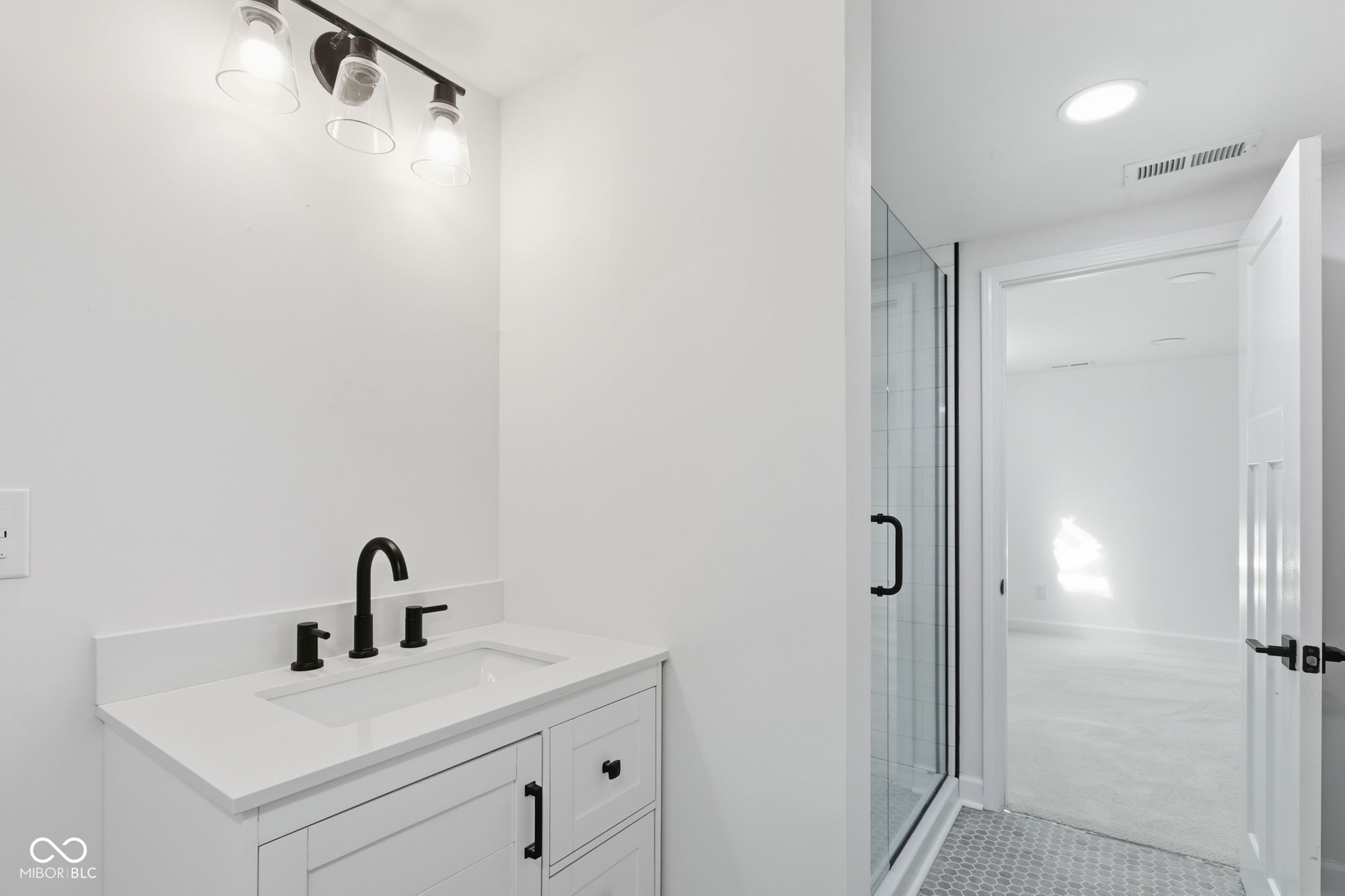 Carmel, Indiana, 46033, United States, 4 Bedrooms Bedrooms, ,3 BathroomsBathrooms,Residential,For Sale,1998022