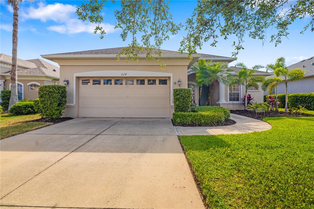 Bradenton, Florida, 34212, United States, 4 Bedrooms Bedrooms, ,3 BathroomsBathrooms,Residential,For Sale,1805204