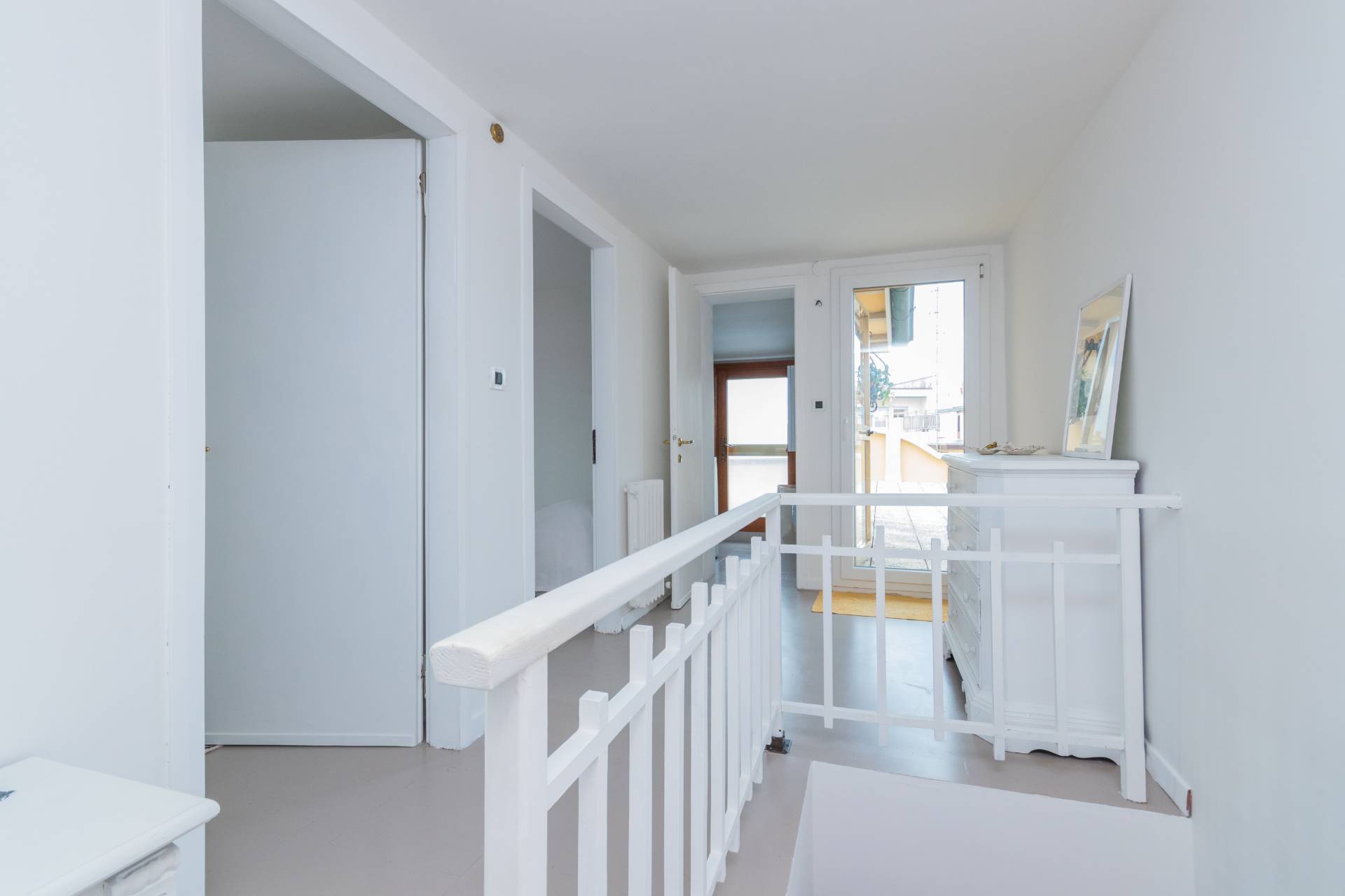 Venezia, Venezia, 30100, IT, 4 Bedrooms Bedrooms, ,2 BathroomsBathrooms,Residential,For Sale,1786336