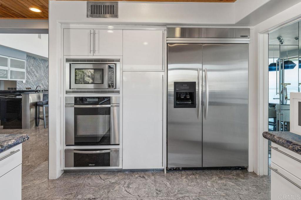 Encinitas, California, 92024, United States, 5 Bedrooms Bedrooms, ,7 BathroomsBathrooms,Residential,For Sale,2003398