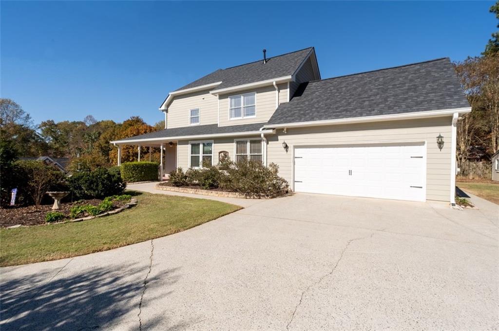 Cumming, Georgia, 30041, United States, 4 Bedrooms Bedrooms, ,3 BathroomsBathrooms,Residential,For Sale,1989583