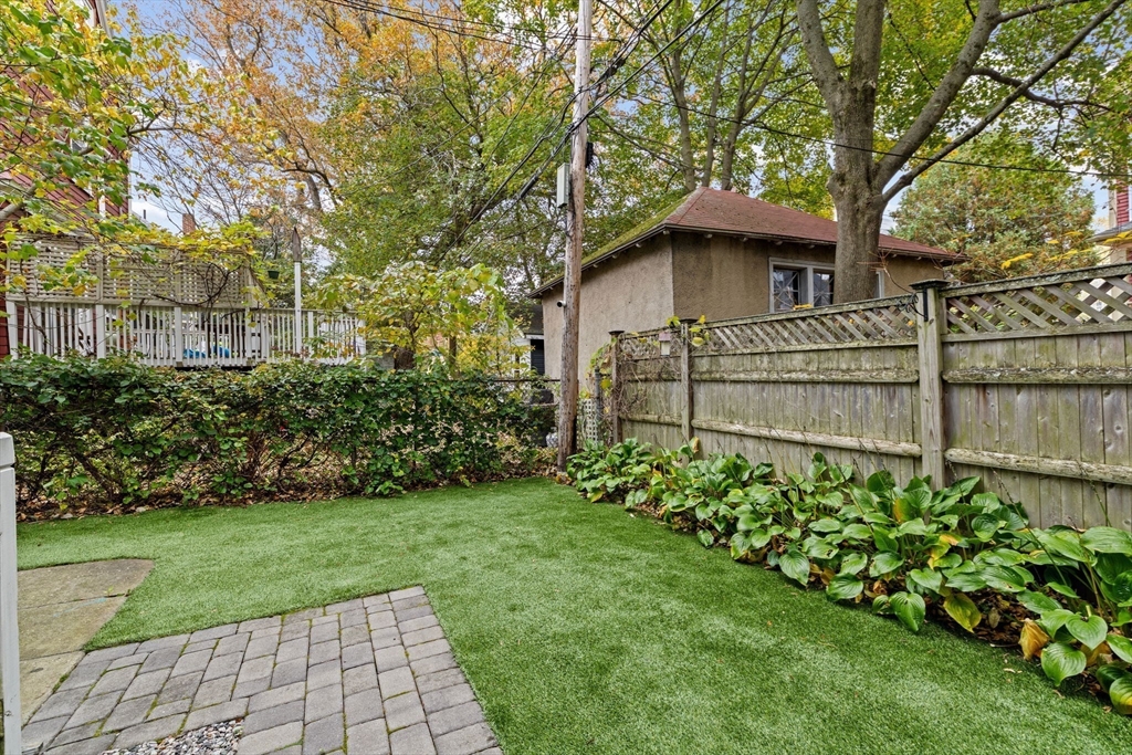 Boston, Massachusetts, 02124, United States, 3 Bedrooms Bedrooms, ,3 BathroomsBathrooms,Residential,For Sale,1990964