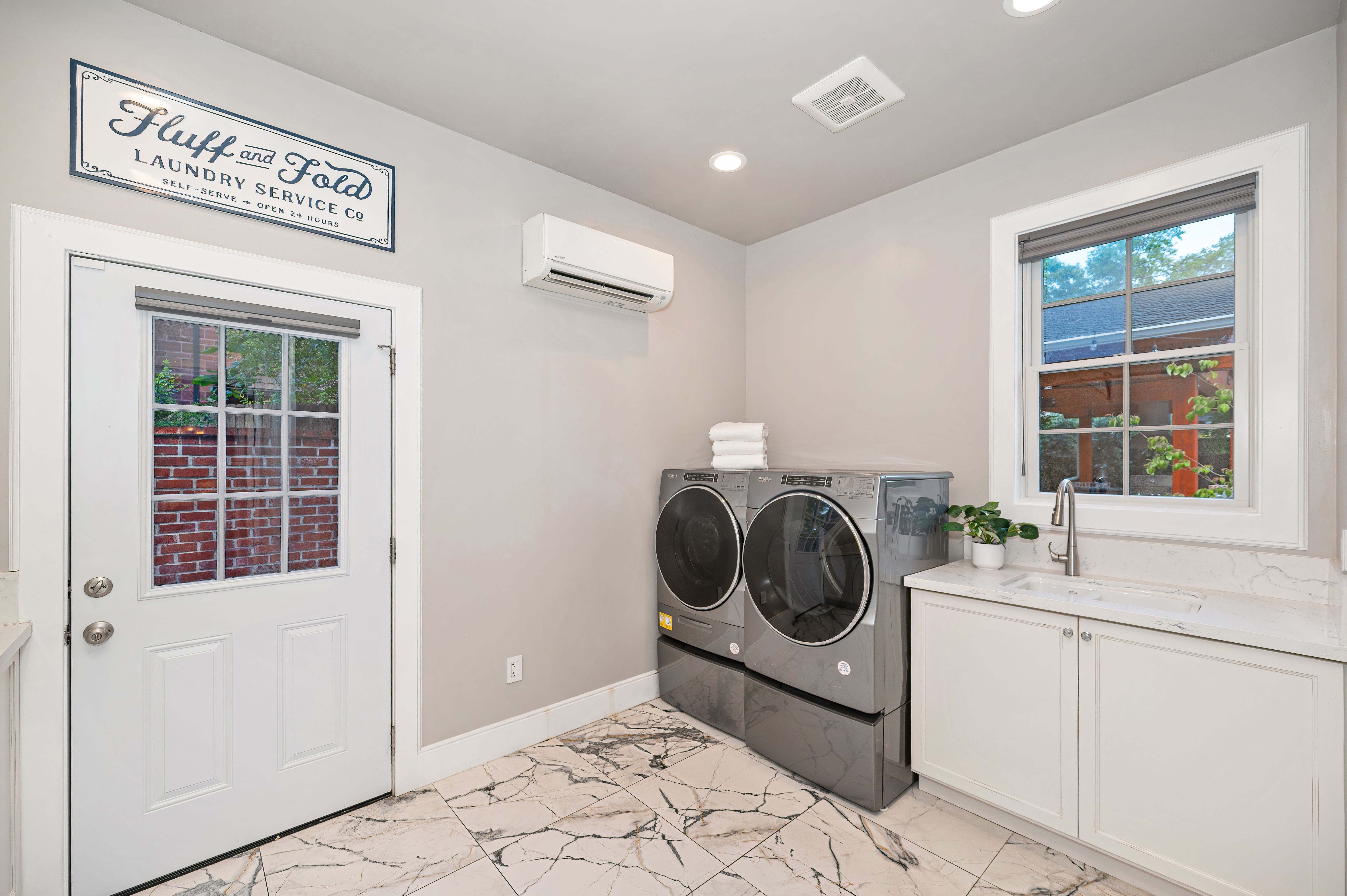  1441 40th Street, Sacramento, CA 95819 - 物件實景