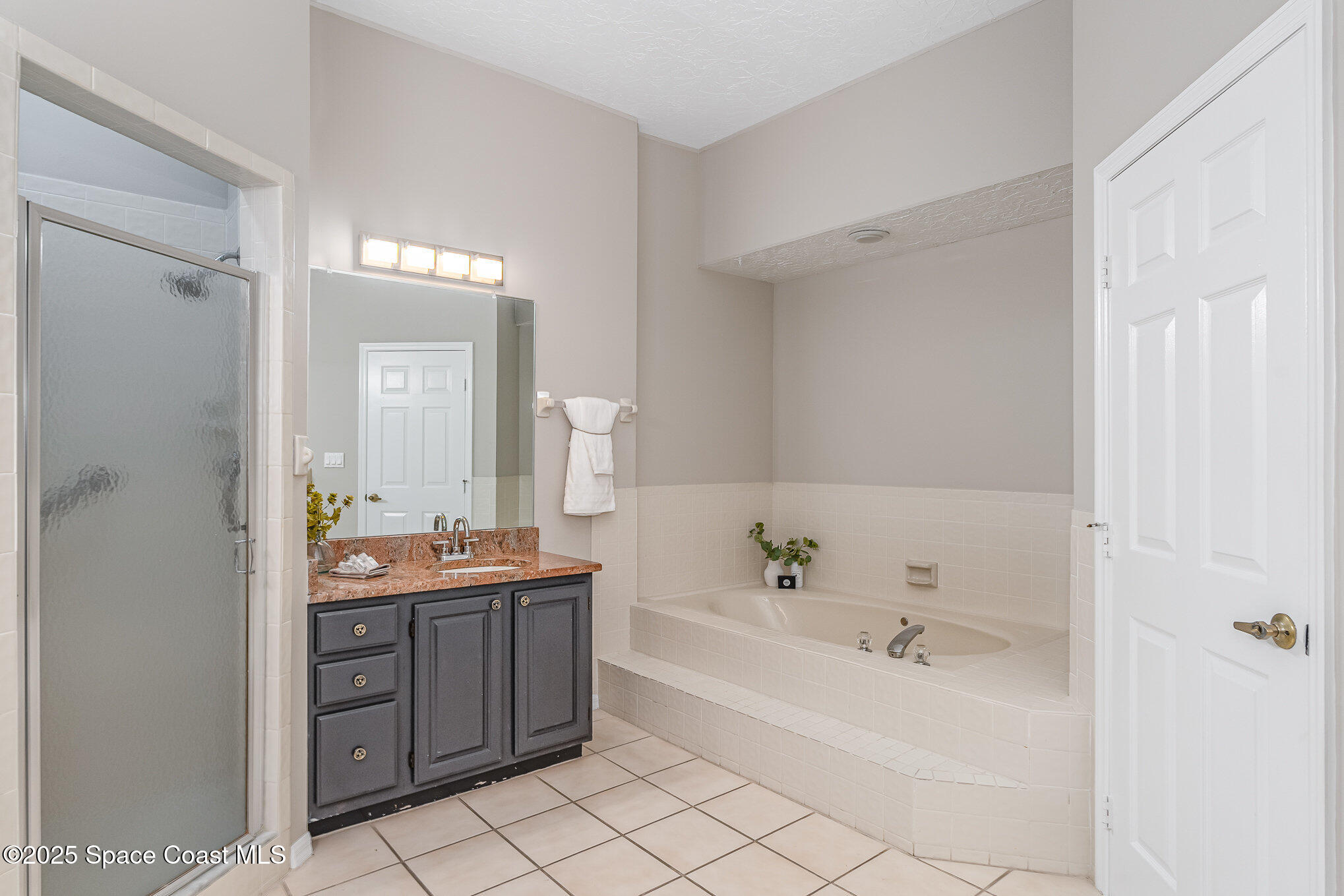 Merritt Island, Florida, 32953, United States, 3 Bedrooms Bedrooms, ,2 BathroomsBathrooms,Residential,For Sale,1840827
