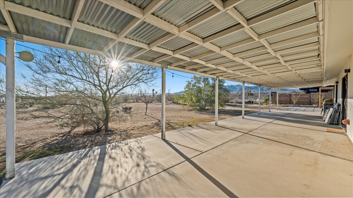 Yucca Valley, California, 92284, United States, 4 Bedrooms Bedrooms, ,2 BathroomsBathrooms,Residential,For Sale,1978728