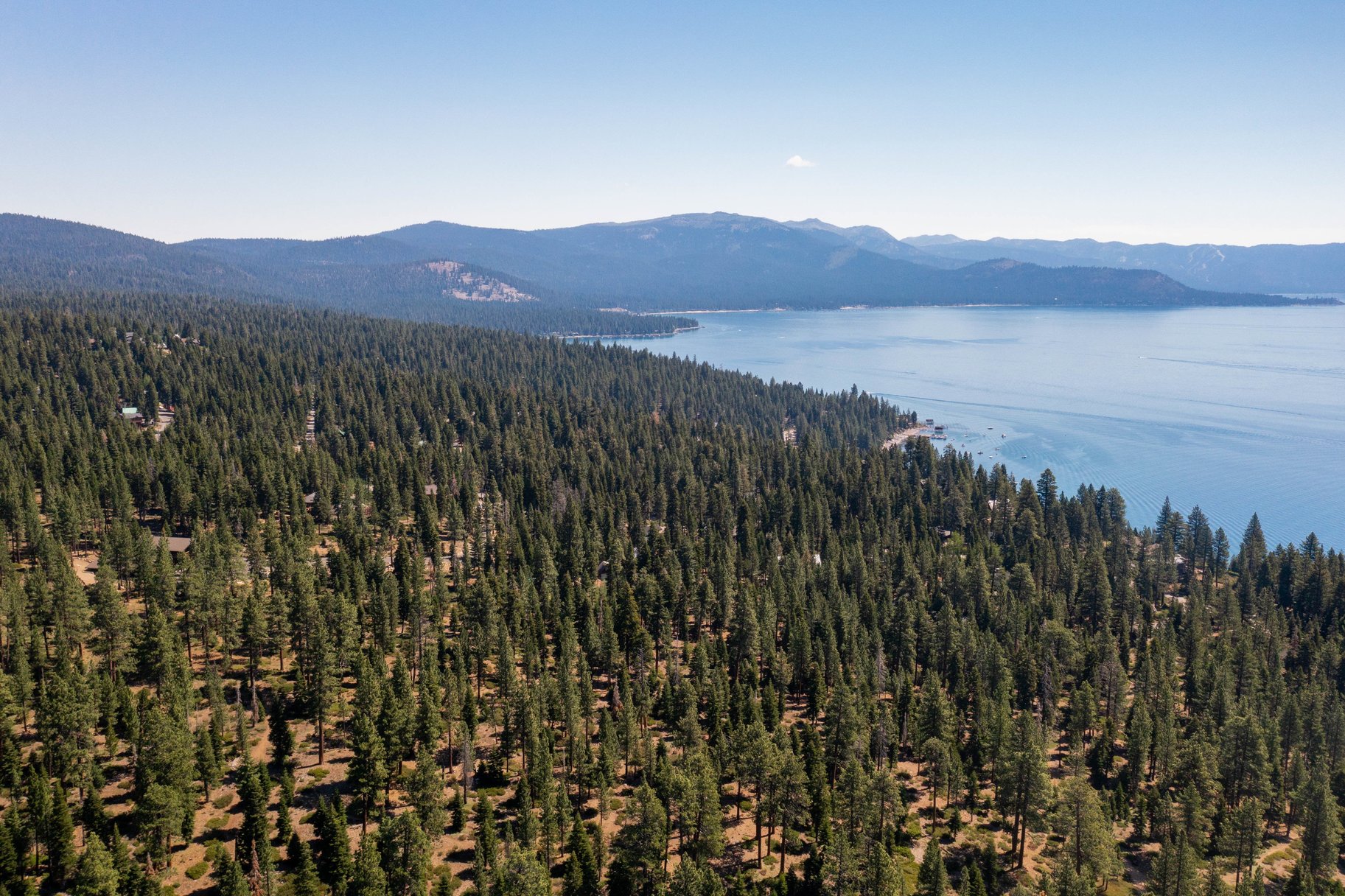  Rare, 10-acre parcel with house minutes from Tahoe City - 物件實景
