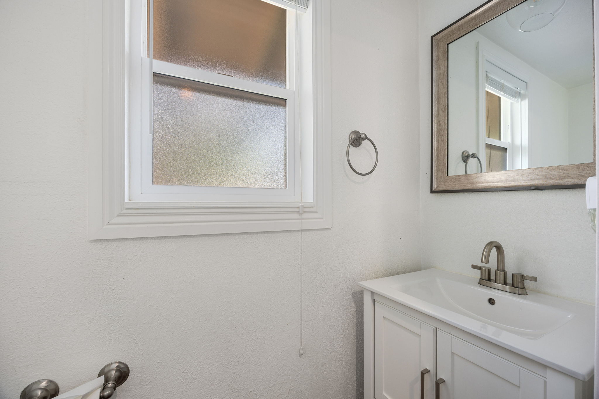  Rare 3 bed, 2 bath property in sought after Greenwood Village - 物件實景
