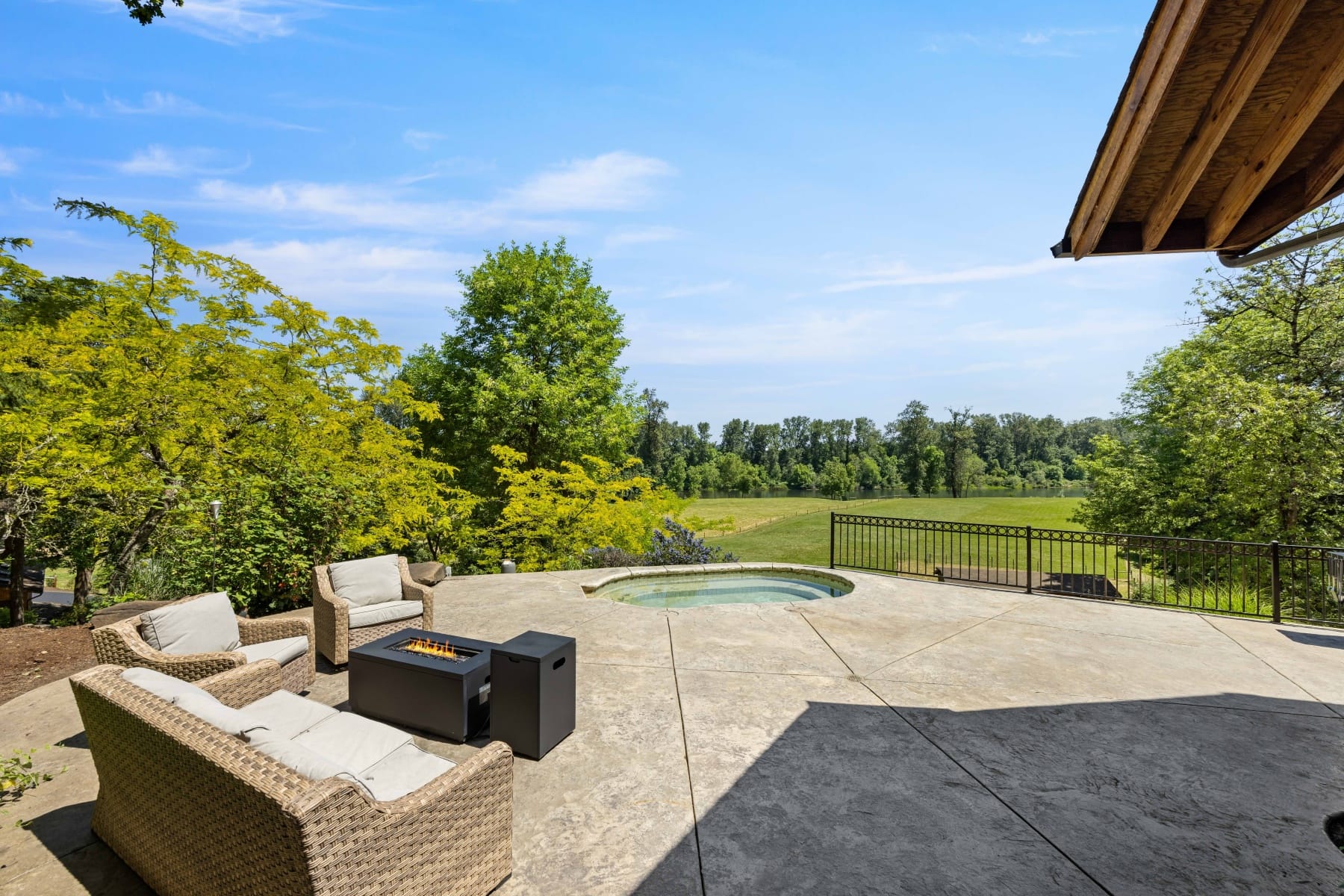  34643 MOUNTAIN VIEW PL NE Albany, OR 97322 - 物件實景