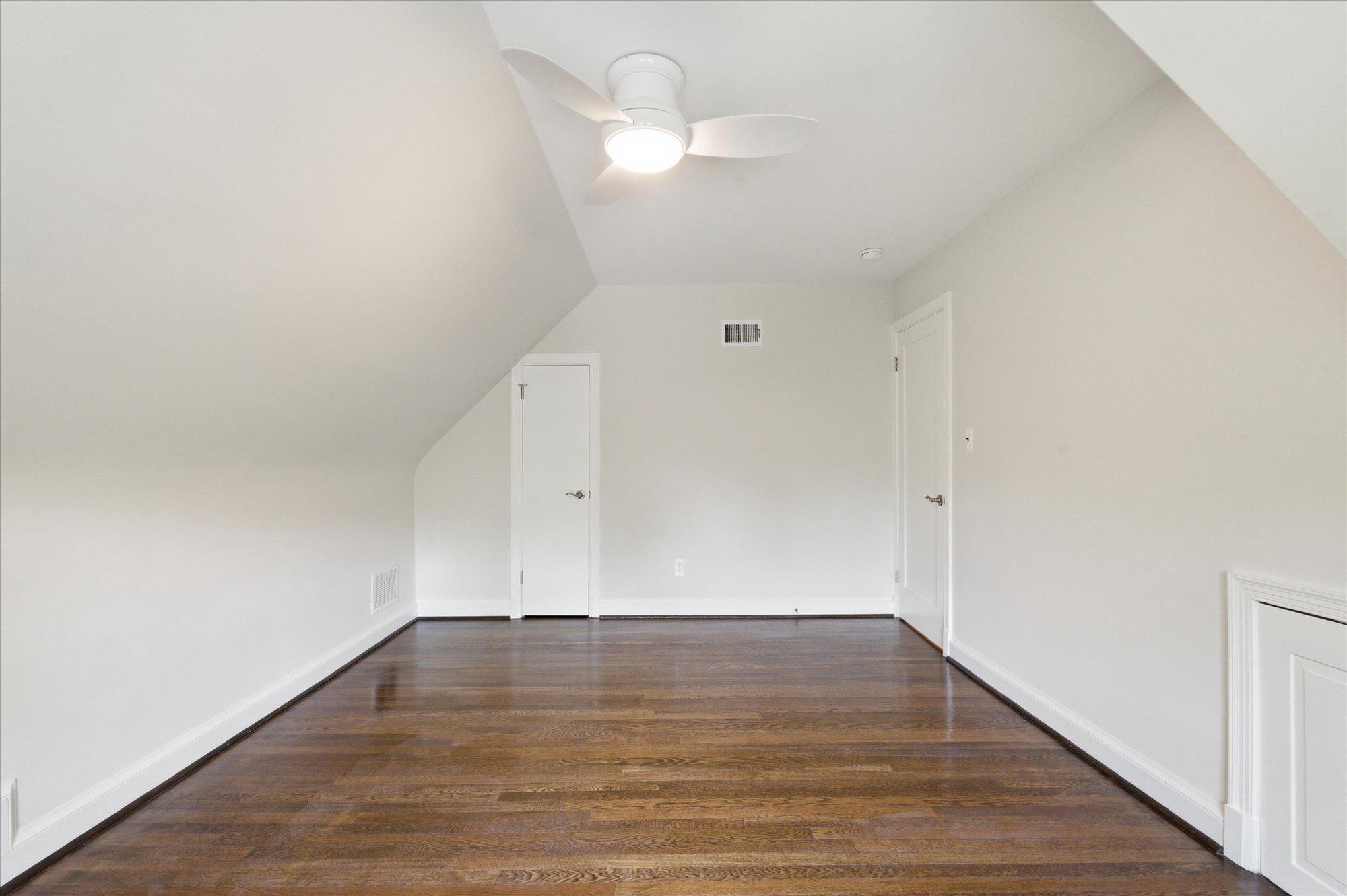  7825 Oldchester Road, Bethesda, MD, 20817 - 物件實景