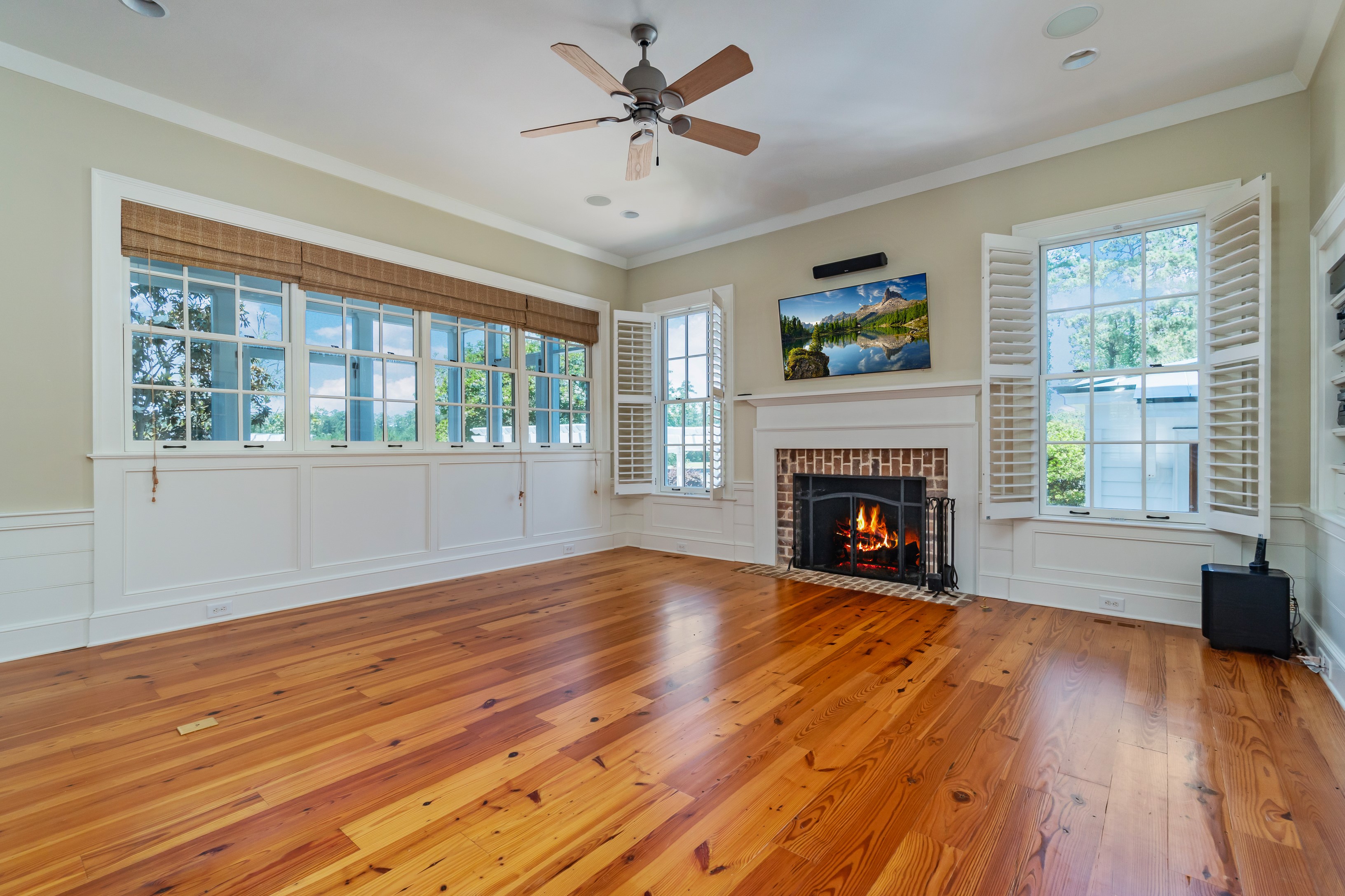 Oriental, North Carolina, 28571, United States, 3 Bedrooms Bedrooms, ,6 BathroomsBathrooms,Residential,For Sale,1825217