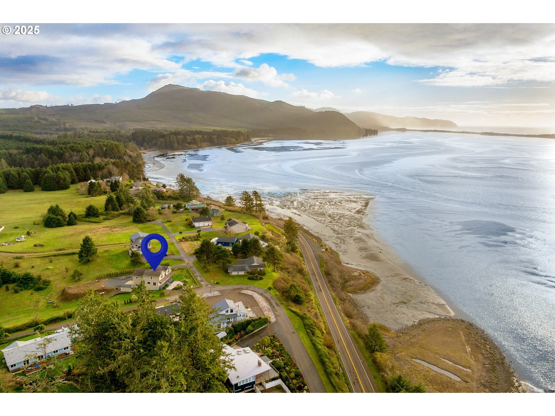 Tillamook, Oregon, 97141, United States, 3 Bedrooms Bedrooms, ,4 BathroomsBathrooms,Residential,For Sale,1998230