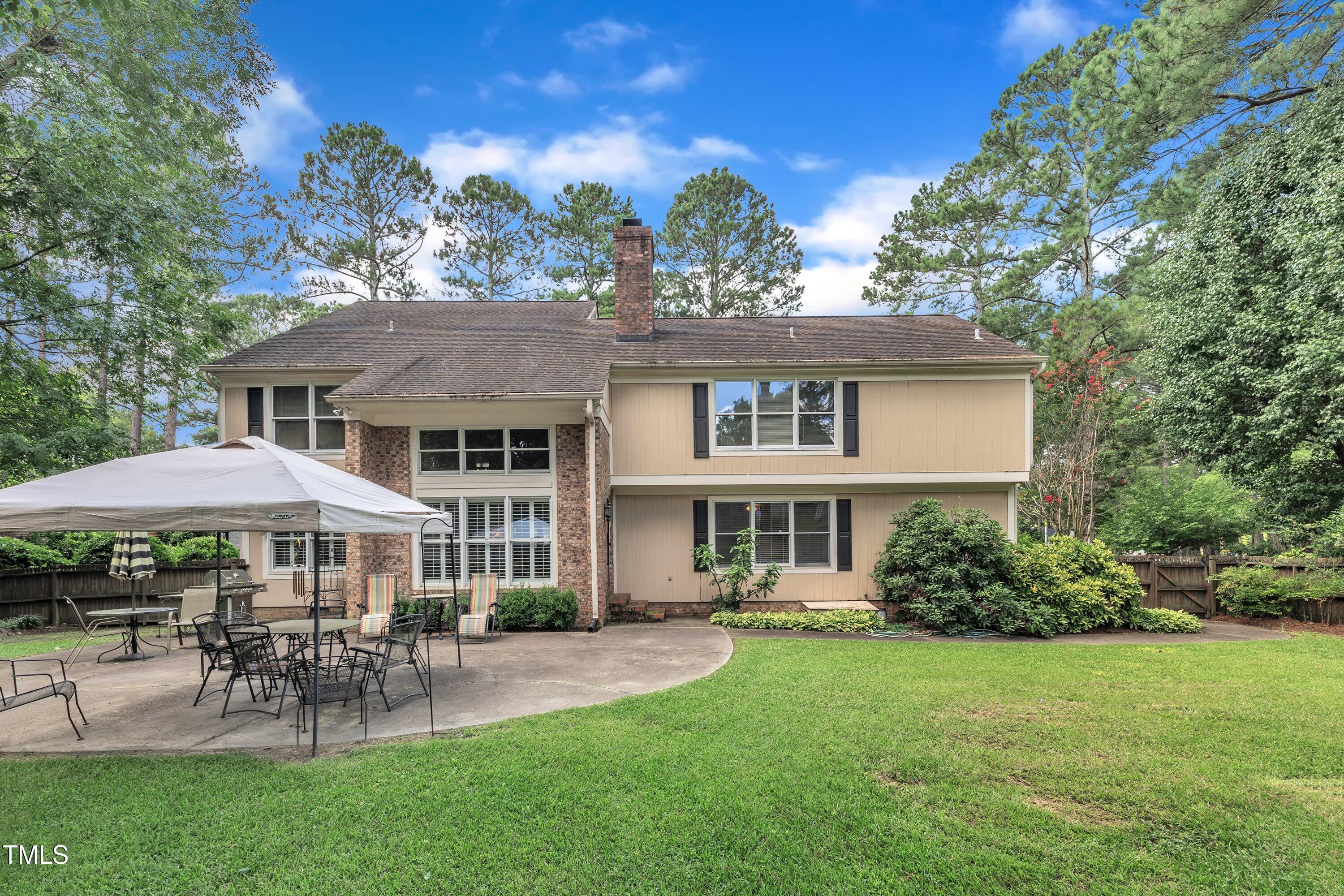 Smithfield, North Carolina, 27577, United States, 5 Bedrooms Bedrooms, ,4 BathroomsBathrooms,Residential,For Sale,1911718