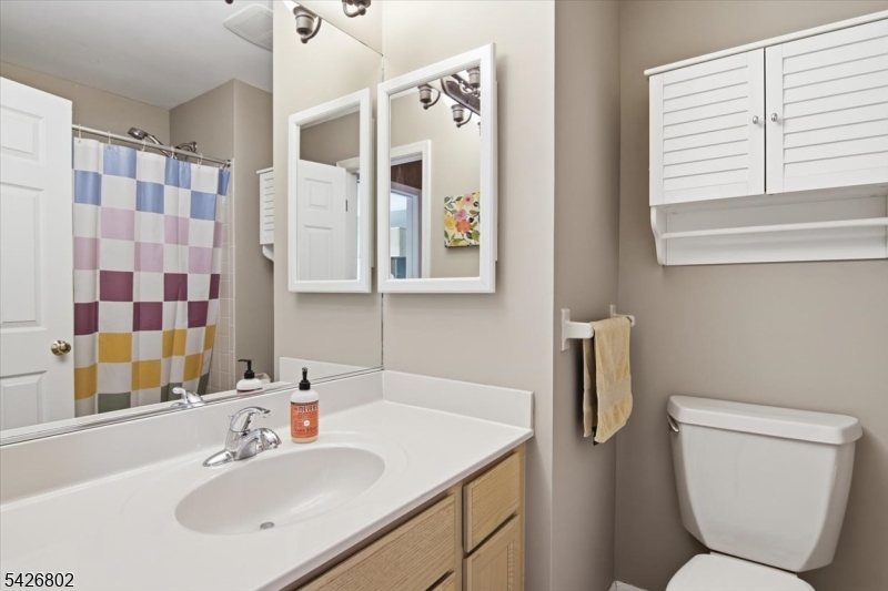 Jefferson Twp., New Jersey, 07438-8880, United States, 4 Bedrooms Bedrooms, ,3 BathroomsBathrooms,Residential,For Sale,2048429