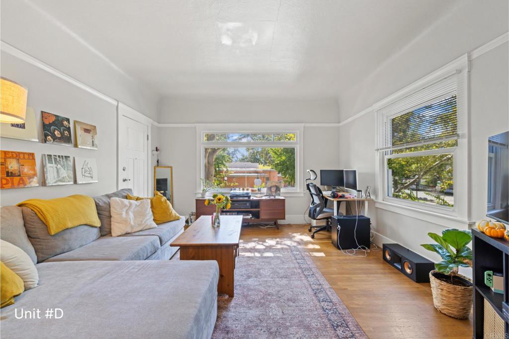 Sacramento, California, 95816, United States, ,Residential,For Sale,1841751