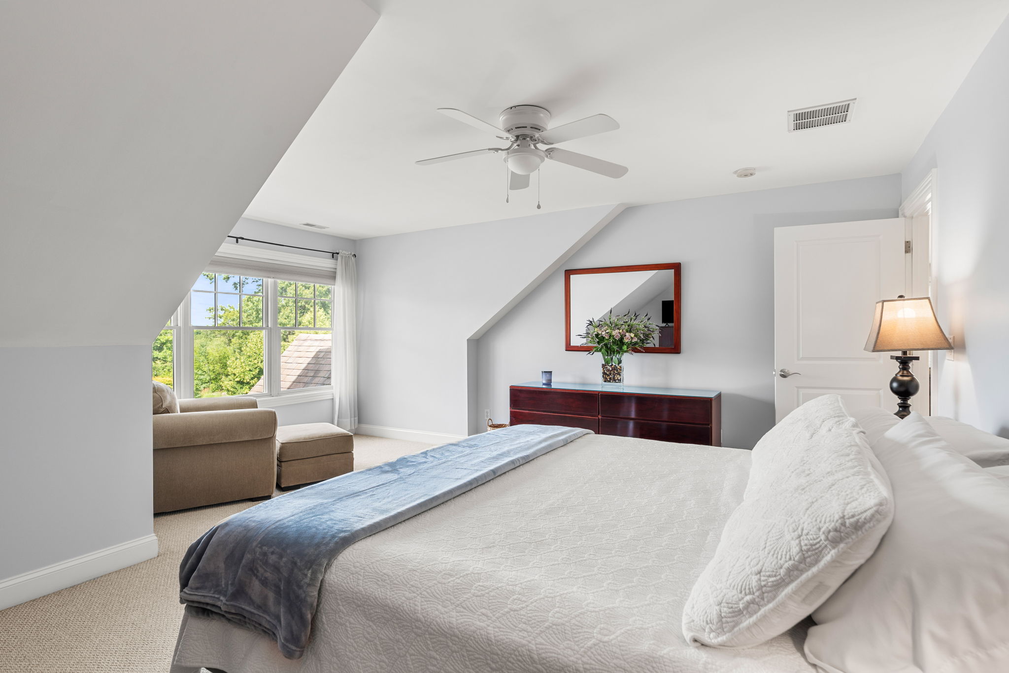  11 Riverview Hts, Amesbury, MA, 01913 - 物件實景