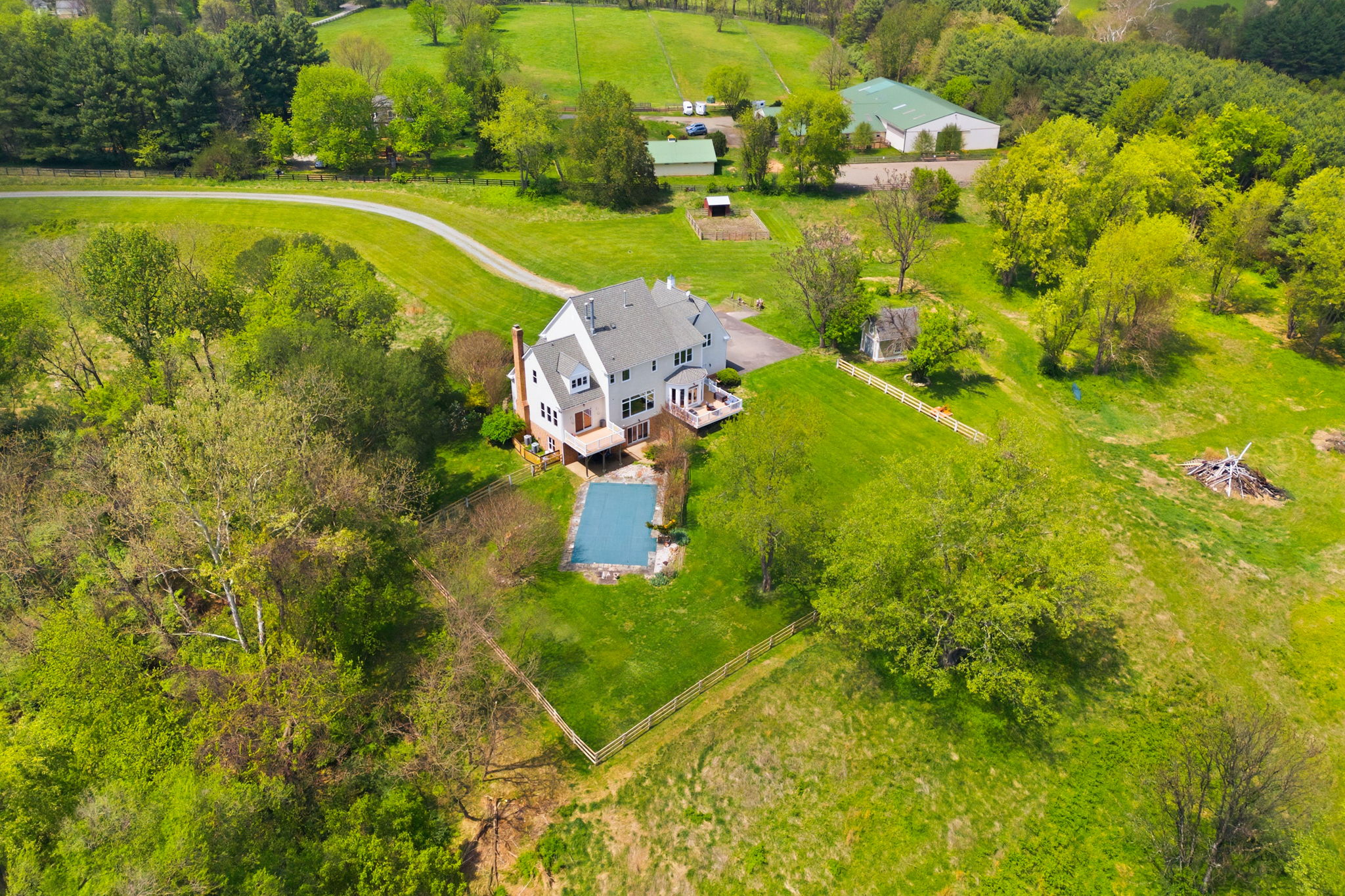  15018 Clover Hill Road, Waterford, VA 20197 - 物件實景