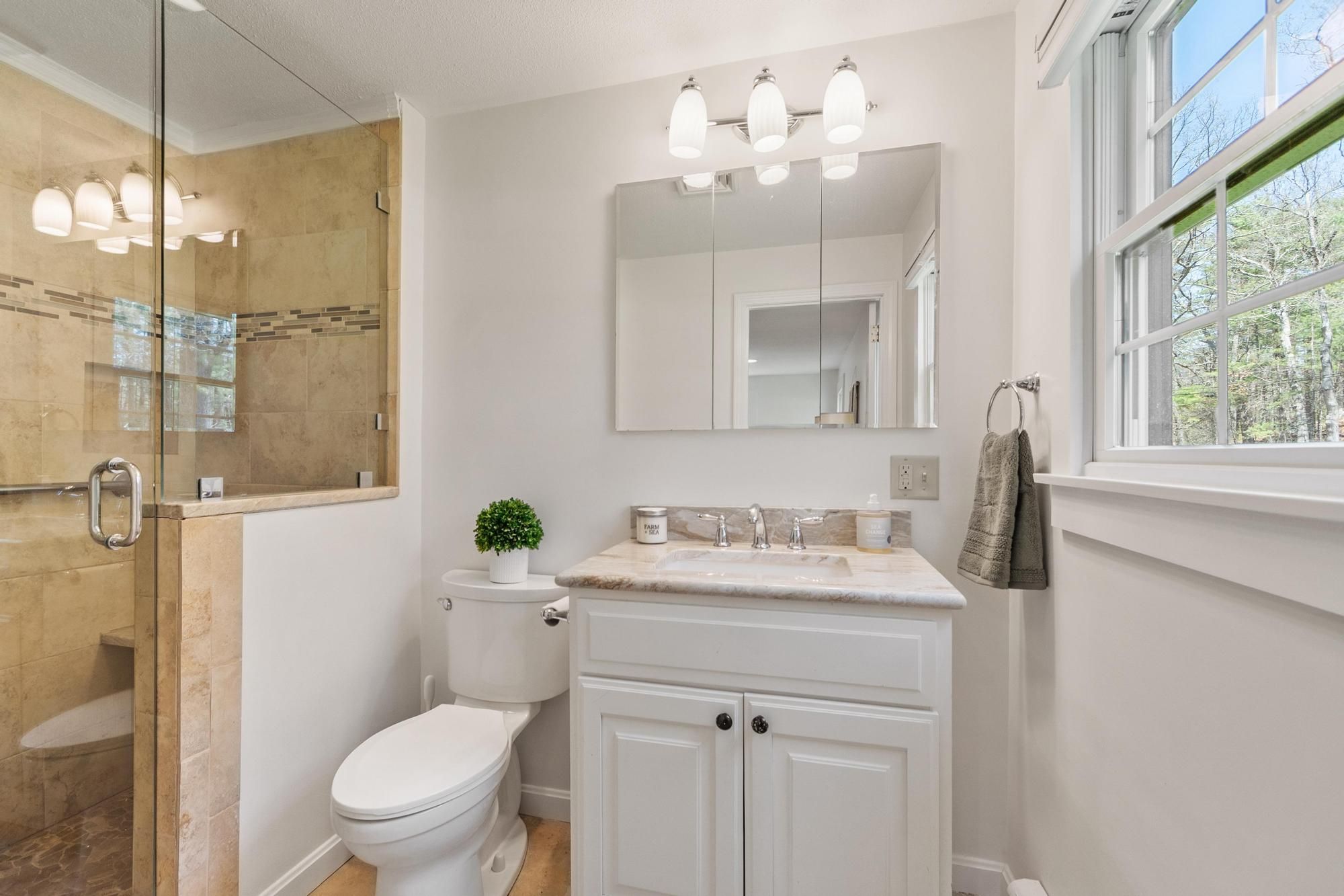  16 Thurlow Street, Georgetown, MA, 01833 - 物件實景