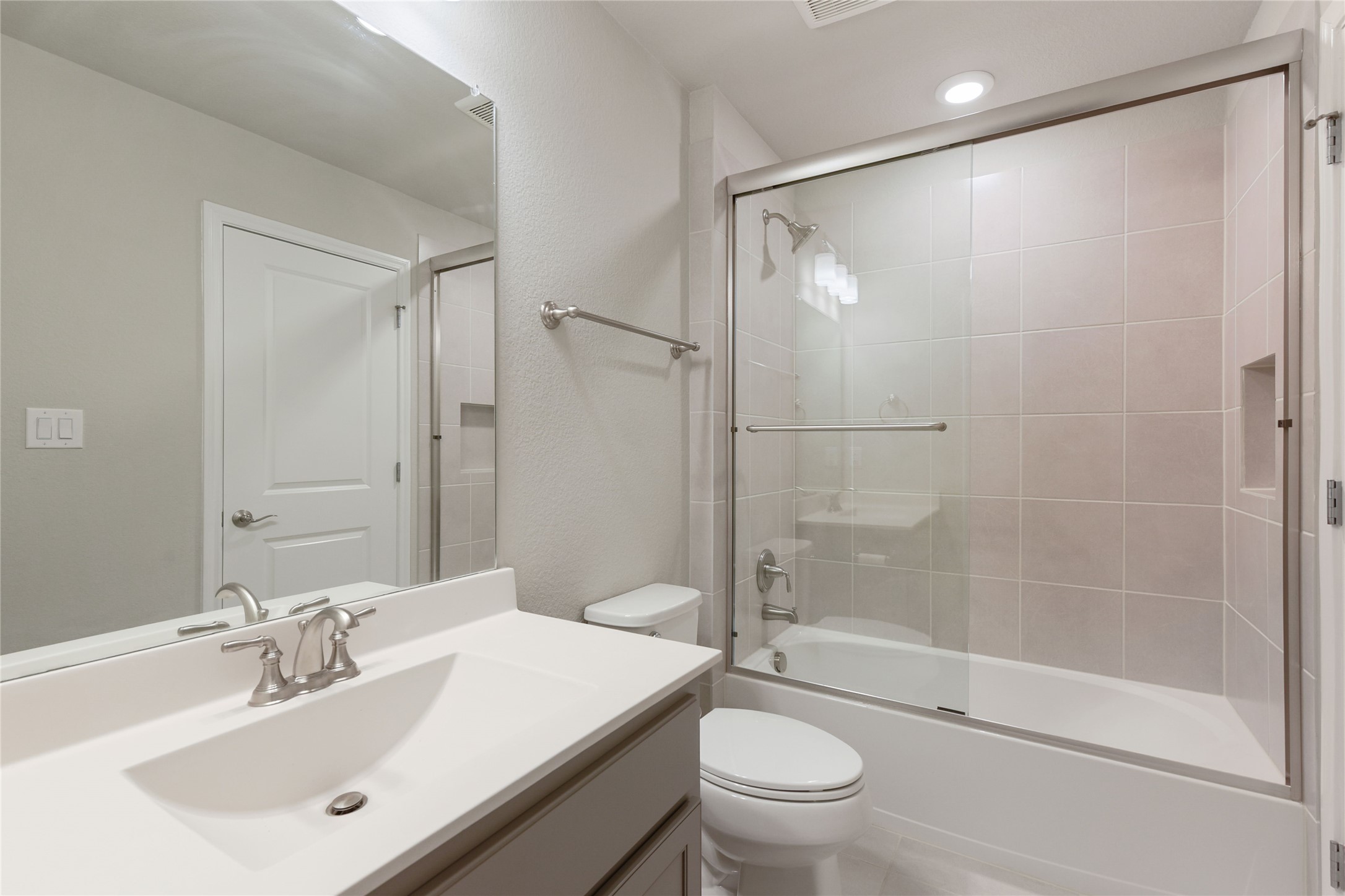 Frisco, Texas, 75035, United States, 5 Bedrooms Bedrooms, ,6 BathroomsBathrooms,Residential,For Sale,1997402