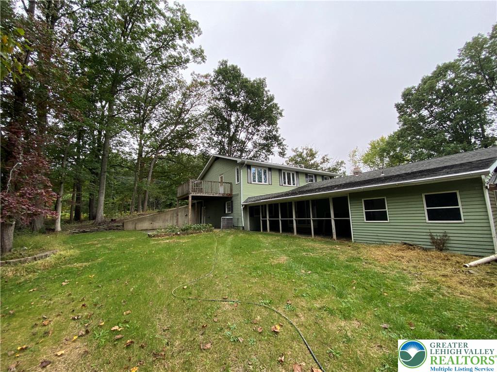 Plainfield Twp, Pennsylvania, 18072, United States, 4 Bedrooms Bedrooms, ,5 BathroomsBathrooms,Residential,For Sale,1960532