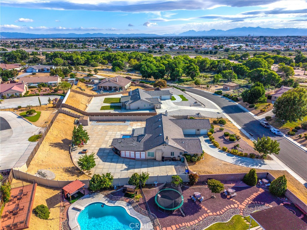 Apple Valley, California, 92307, United States, 5 Bedrooms Bedrooms, ,3 BathroomsBathrooms,Residential,For Sale,2049361