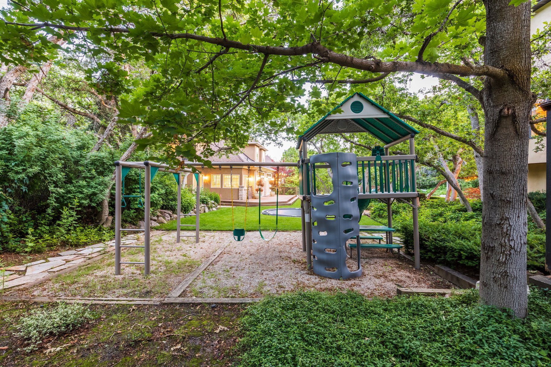  Private Cottonwood Heights Estate with Resort Backyard & Mountain Views - 物件實景