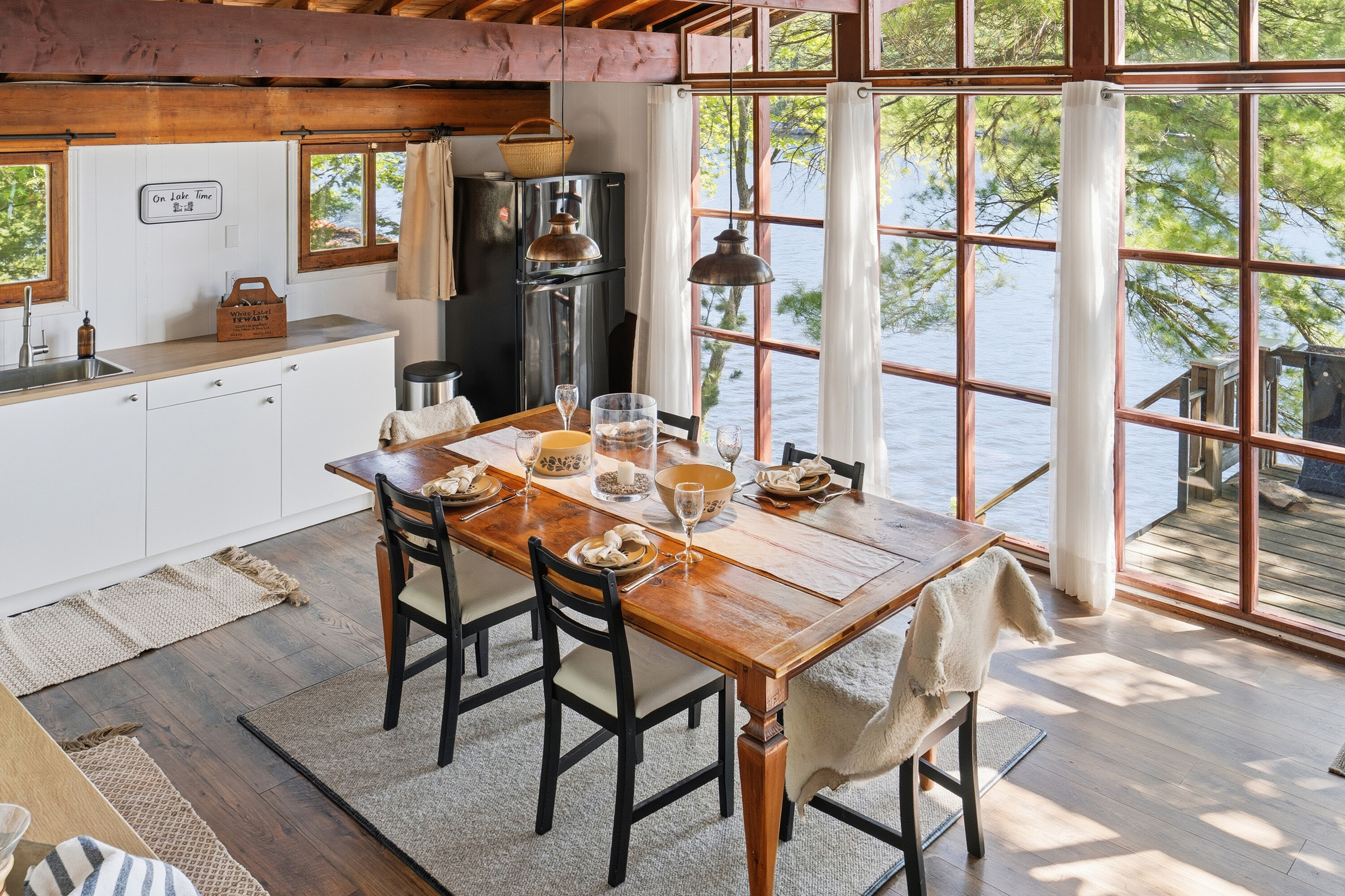  Timeless Kahshe Lake Cottage - 物件實景
