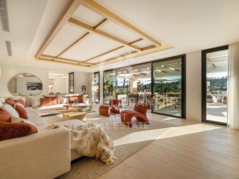 Marbella, Andalusia, ES, 6 Bedrooms Bedrooms, ,6 BathroomsBathrooms,Residential,For Sale,1838055