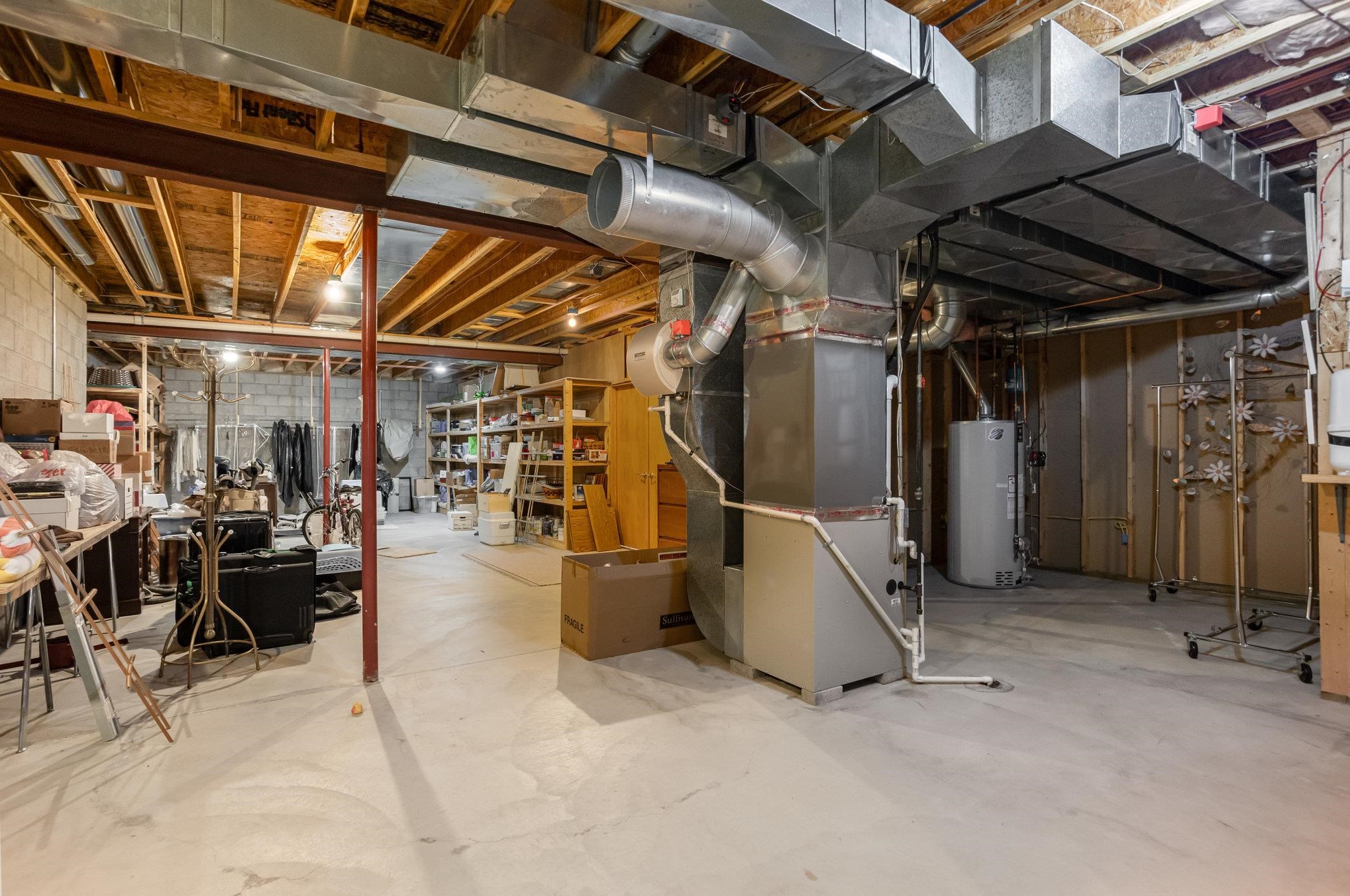 Bay City, Michigan, 48706, United States, 4 Bedrooms Bedrooms, ,5 BathroomsBathrooms,Residential,For Sale,1986135