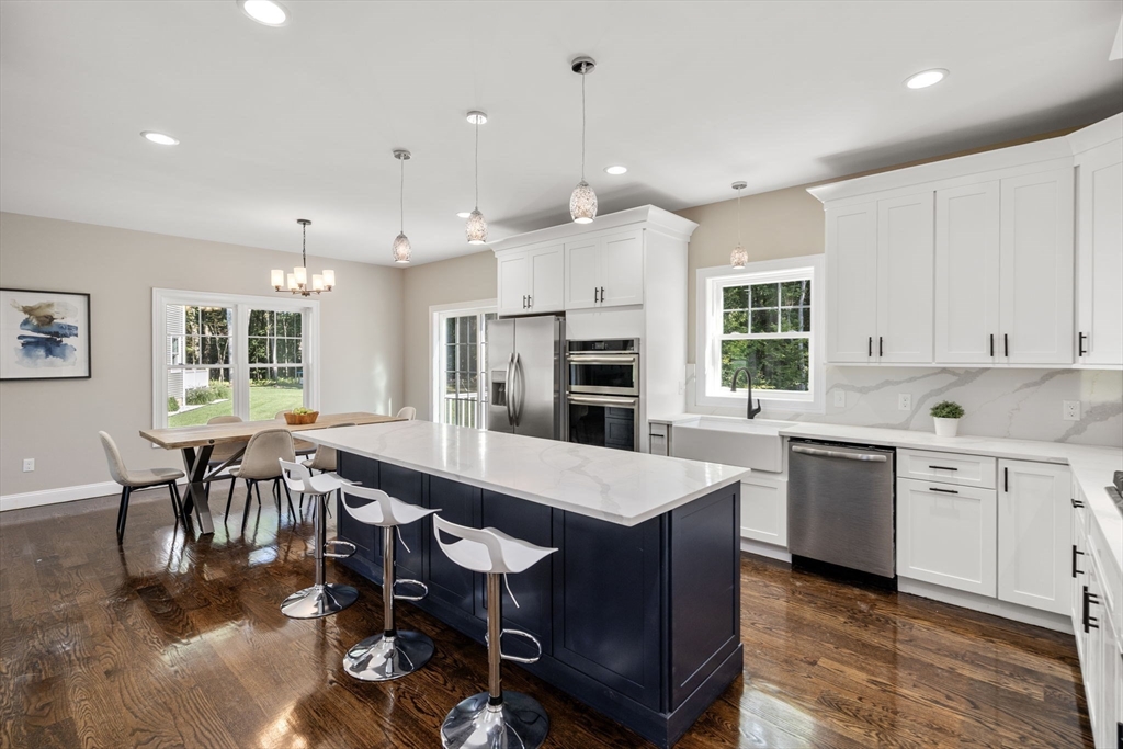 East Longmeadow, Massachusetts, 01028, United States, 4 Bedrooms Bedrooms, ,3 BathroomsBathrooms,Residential,For Sale,1986276