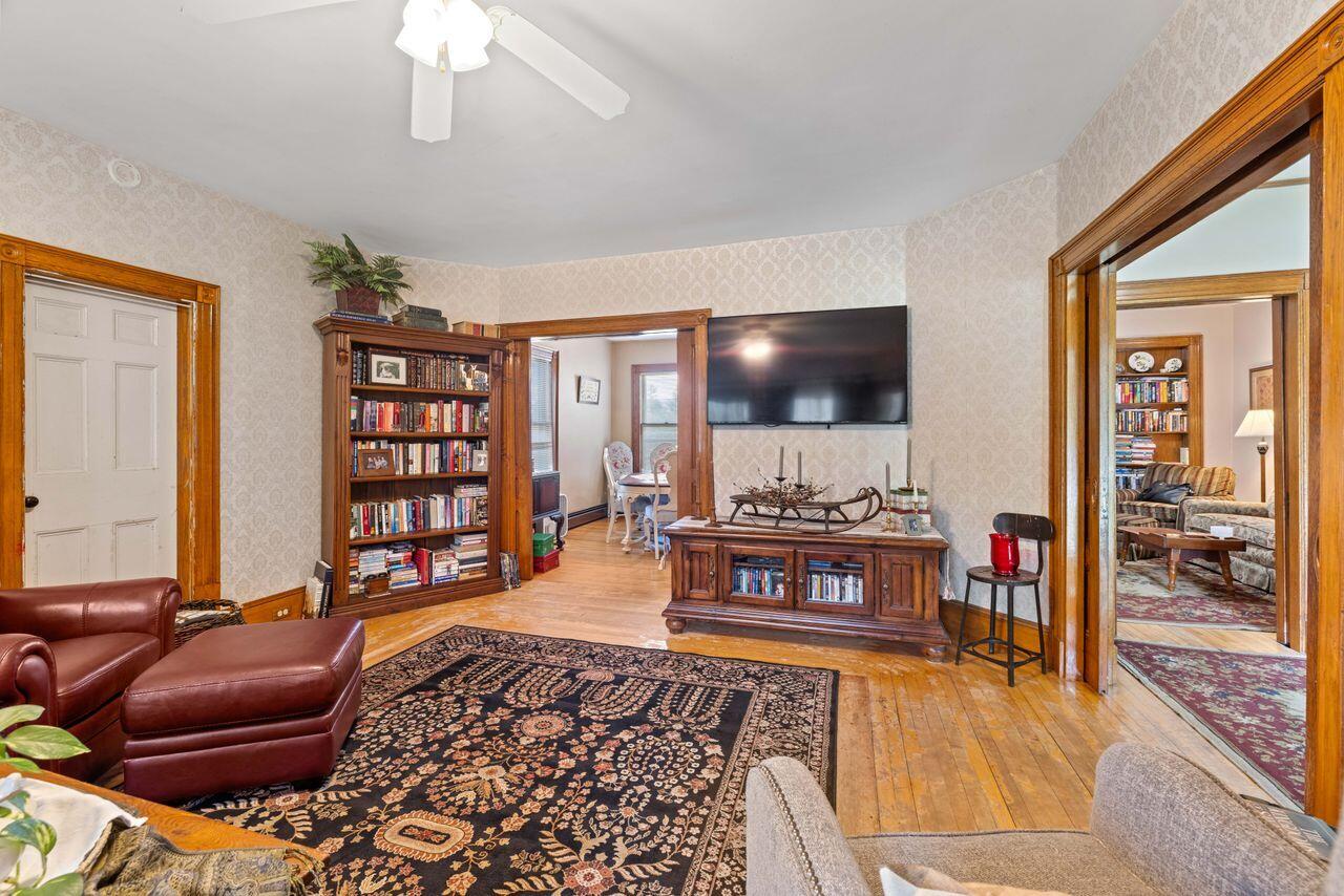 Standish, Maine, 04091, United States, ,3 BathroomsBathrooms,Residential,For Sale,1925622