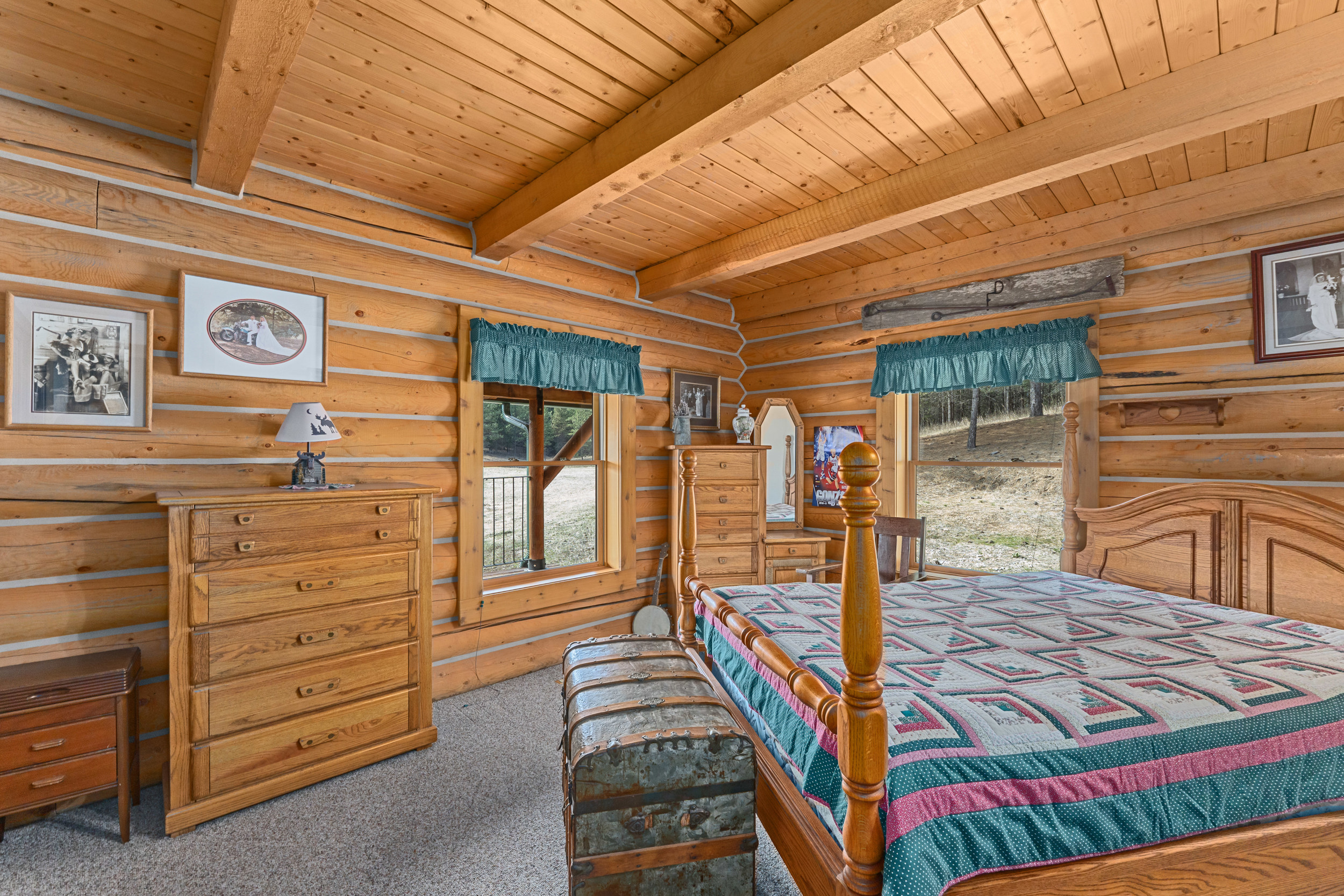 Colville, Washington, 99114, United States, 2 Bedrooms Bedrooms, ,3 BathroomsBathrooms,Residential,For Sale,1763209