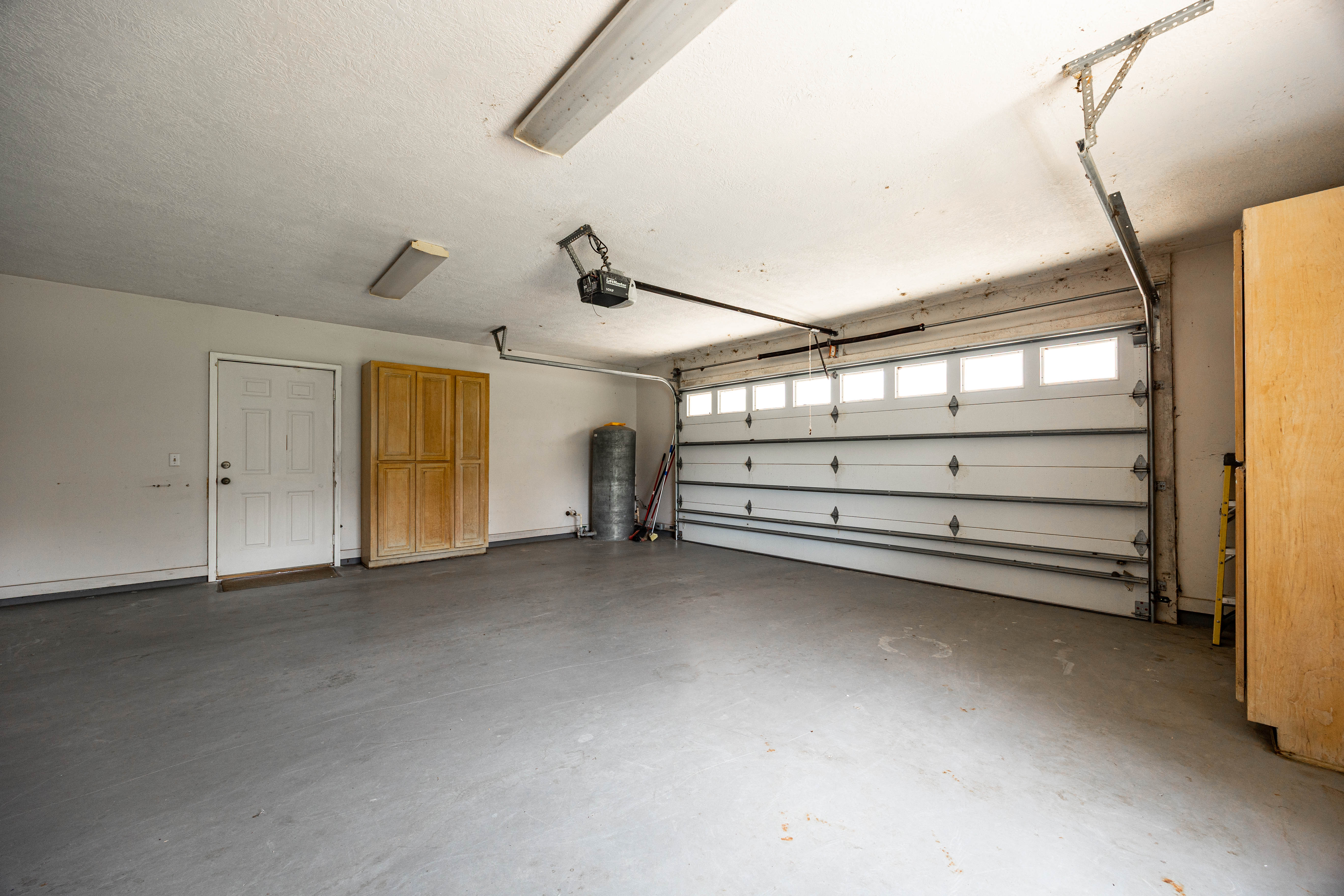 LAKE CITY, Florida, 32024, United States, 3 Bedrooms Bedrooms, ,2 BathroomsBathrooms,Residential,For Sale,1948883