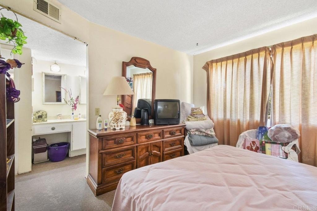 San Diego, California, 92114, United States, 3 Bedrooms Bedrooms, ,1 BathroomBathrooms,Residential,For Sale,1912637