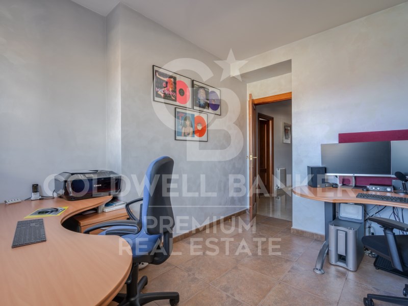 Sant Quirze del Vallès, Catalonia, ES, 4 Bedrooms Bedrooms, ,3 BathroomsBathrooms,Residential,For Sale,1481125