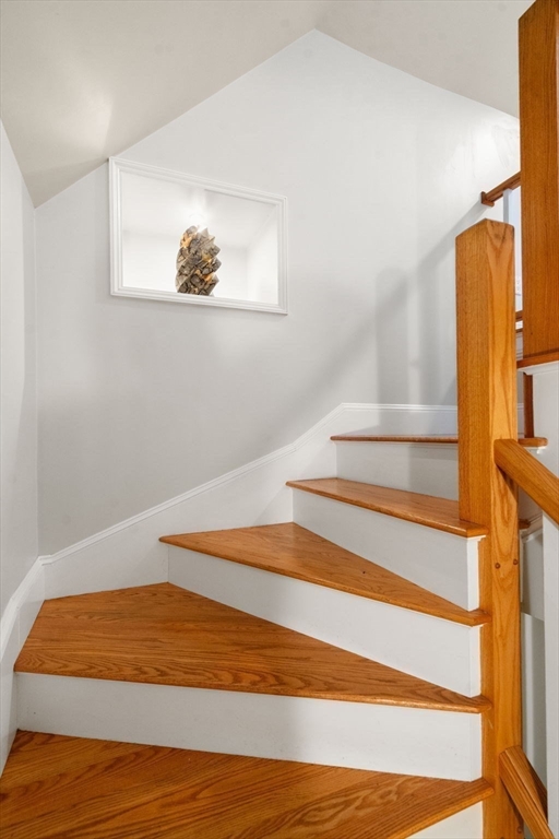 Brookline, Massachusetts, 02445, United States, 2 Bedrooms Bedrooms, ,2 BathroomsBathrooms,Residential,For Sale,1849691