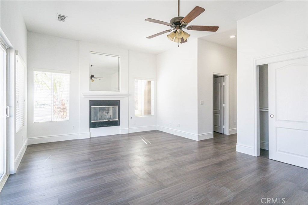 Apple Valley, California, 92307, United States, 5 Bedrooms Bedrooms, ,5 BathroomsBathrooms,Residential,For Sale,2025111
