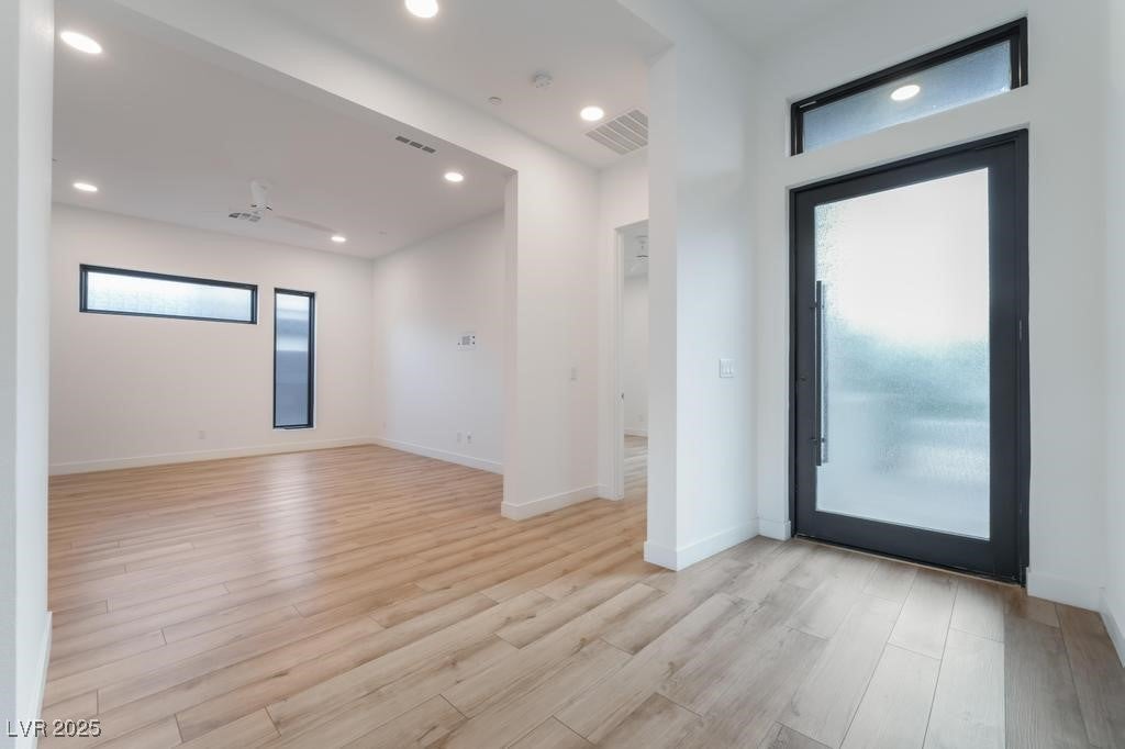 Las Vegas, Nevada, 89138, United States, 4 Bedrooms Bedrooms, ,4 BathroomsBathrooms,Residential,For Sale,1900664