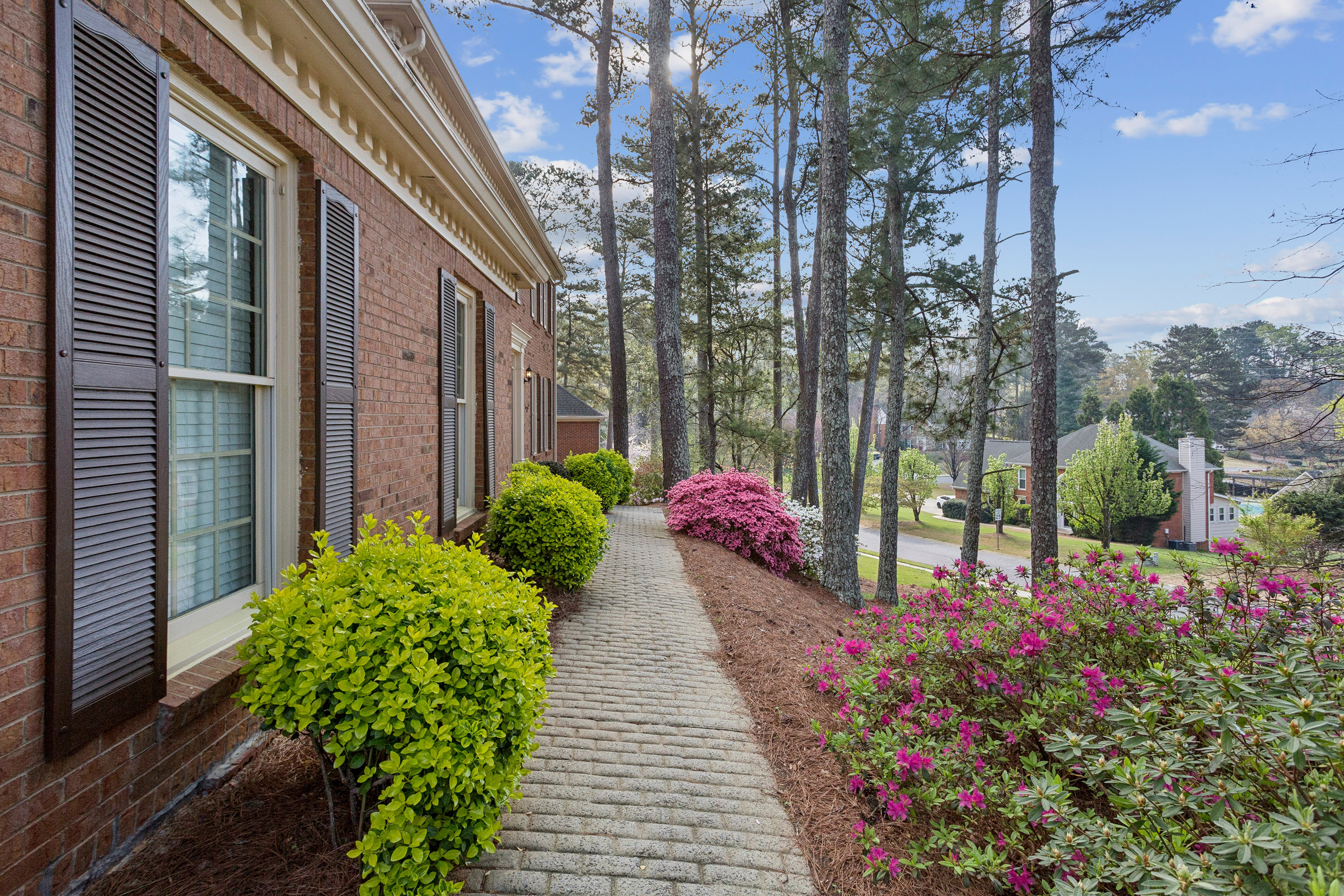  Beautiful Home on Corner Lot in Coveted Princeton Mill Subdivision - 物件實景