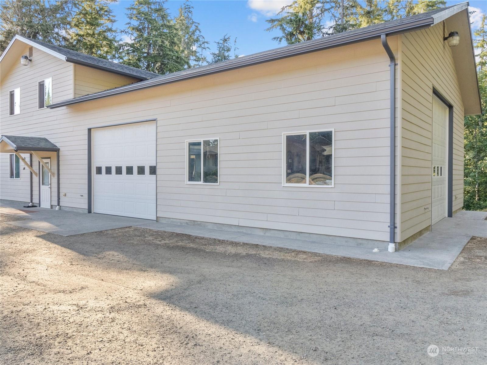 LONG BEACH, Washington, 98624, United States, 3 Bedrooms Bedrooms, ,4 BathroomsBathrooms,Residential,For Sale,1827835
