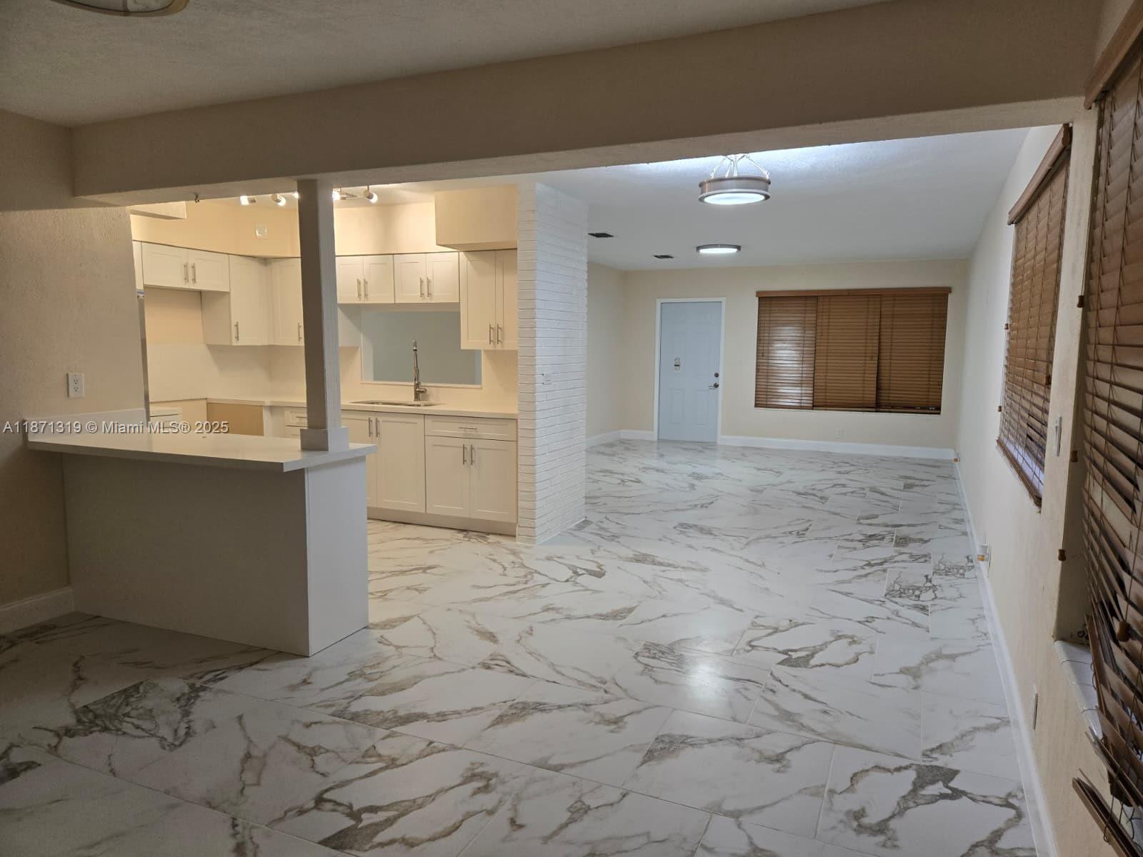 Hollywood, Florida, 33024, United States, 3 Bedrooms Bedrooms, ,2 BathroomsBathrooms,Residential,For Sale,1939726