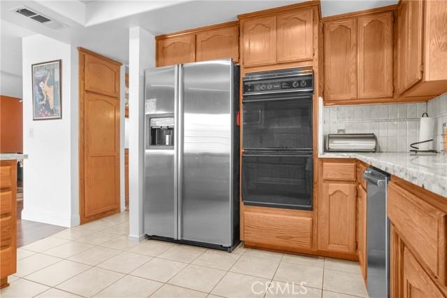 Yucaipa, California, 92399, United States, 3 Bedrooms Bedrooms, ,3 BathroomsBathrooms,Residential,For Sale,1874344