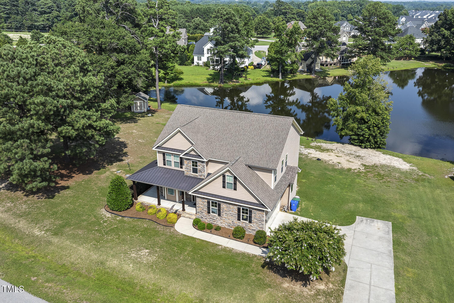 Fuquay Varina, North Carolina, 27526, United States, 4 Bedrooms Bedrooms, ,4 BathroomsBathrooms,Residential,For Sale,1889692