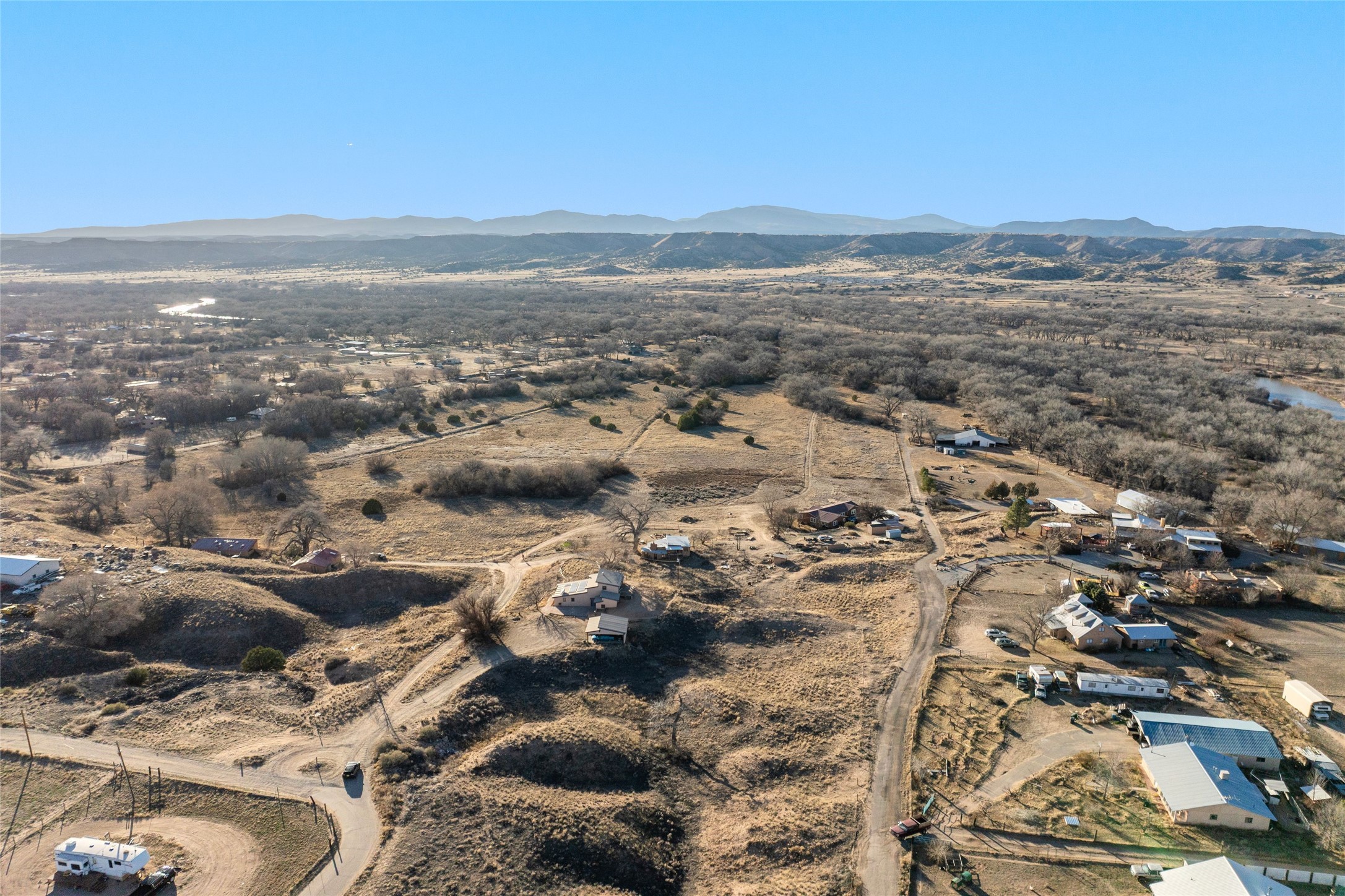  76 & 78 County Road 114 - 物件實景