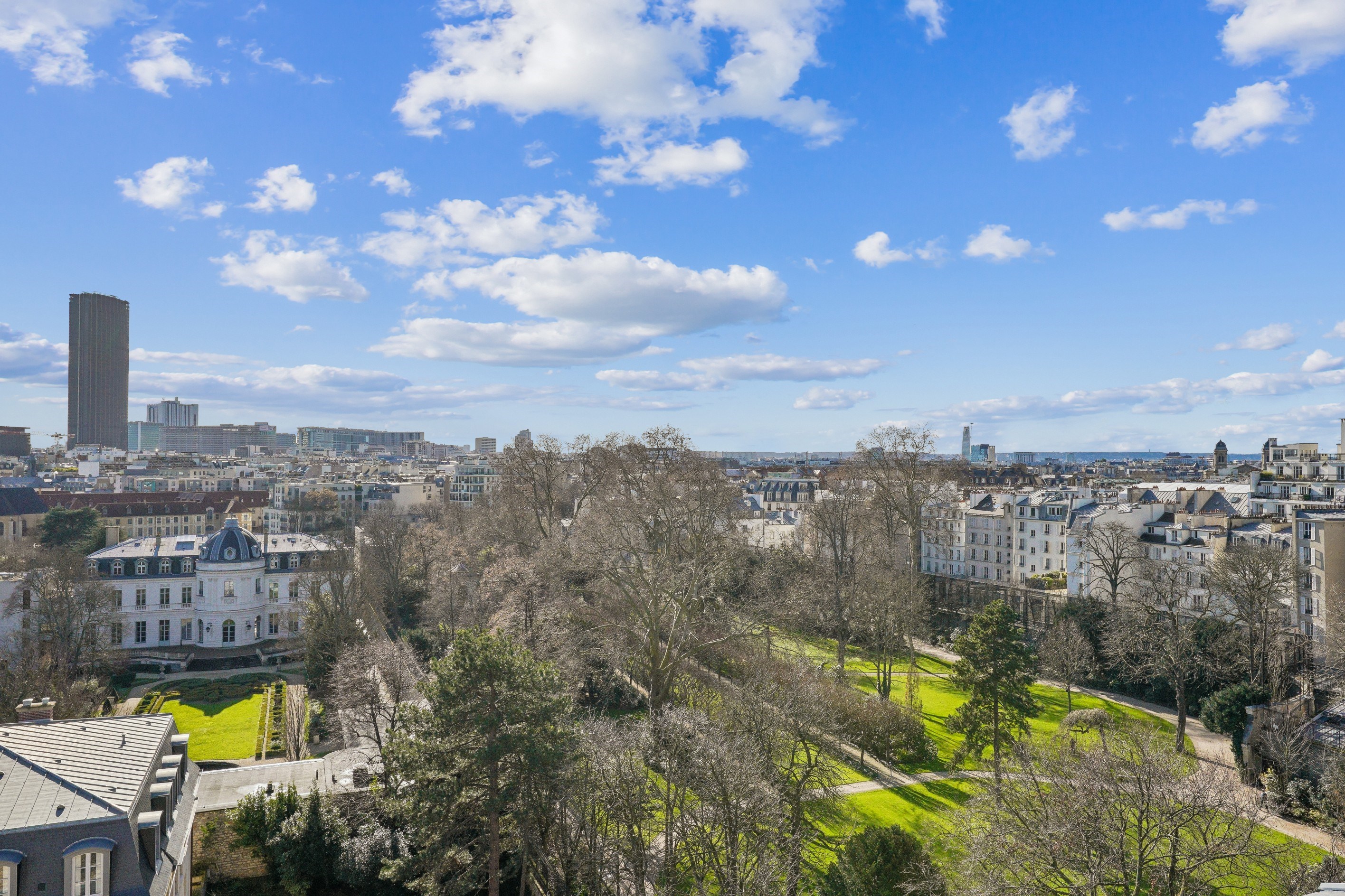  FOR SALE - Top floor apartment - 1 bedroom - Views over PARIS - Varenne - Matig… - 物件實景