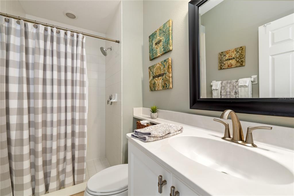 University Park, Florida, 34201, United States, 4 Bedrooms Bedrooms, ,3 BathroomsBathrooms,Residential,For Sale,1932528