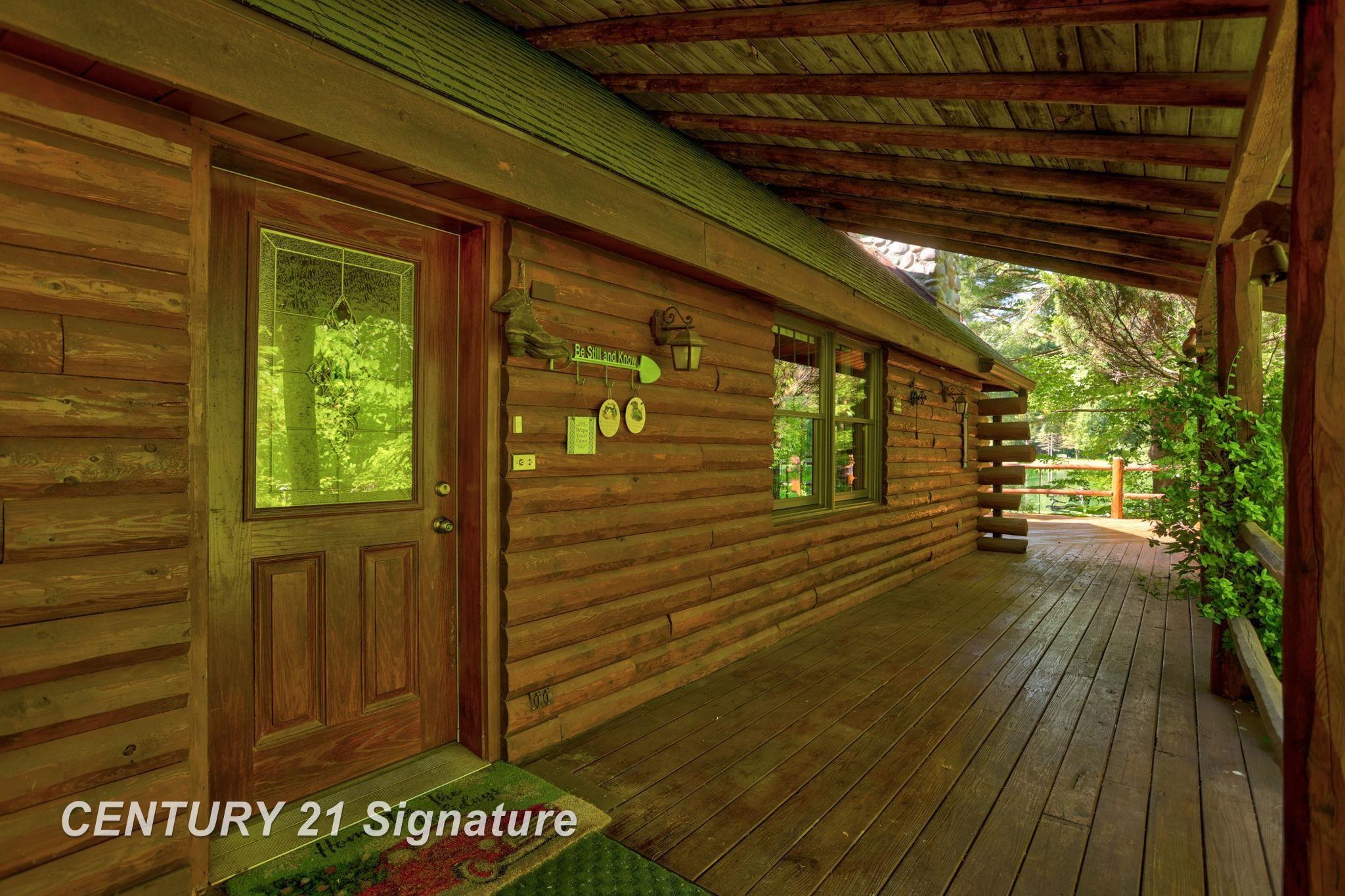 Chesaning, Michigan, 48616, United States, 4 Bedrooms Bedrooms, ,3 BathroomsBathrooms,Residential,For Sale,1980512