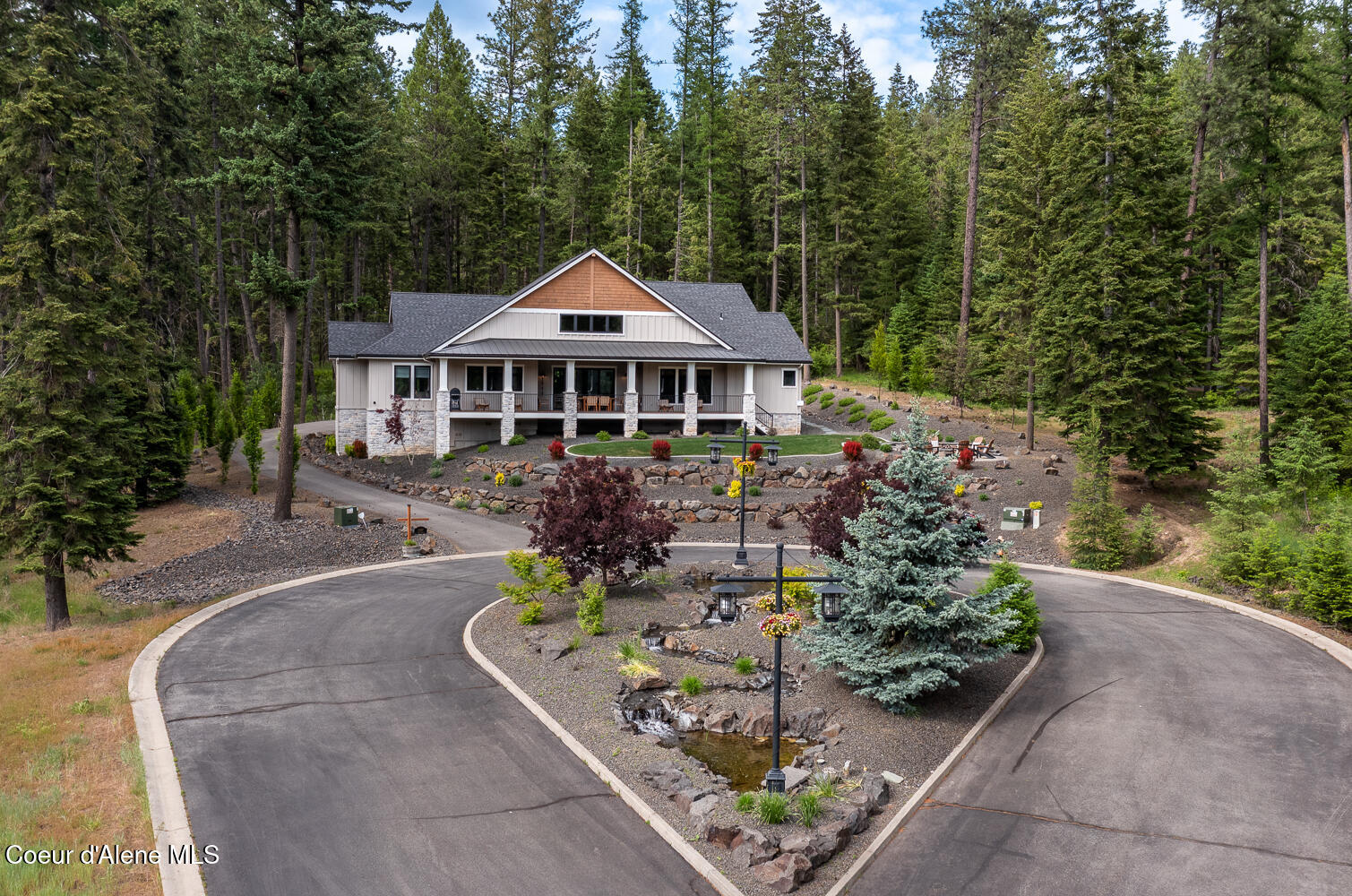Coeur d'Alene, Idaho, 83814, United States, 4 Bedrooms Bedrooms, ,4 BathroomsBathrooms,Residential,For Sale,1851825
