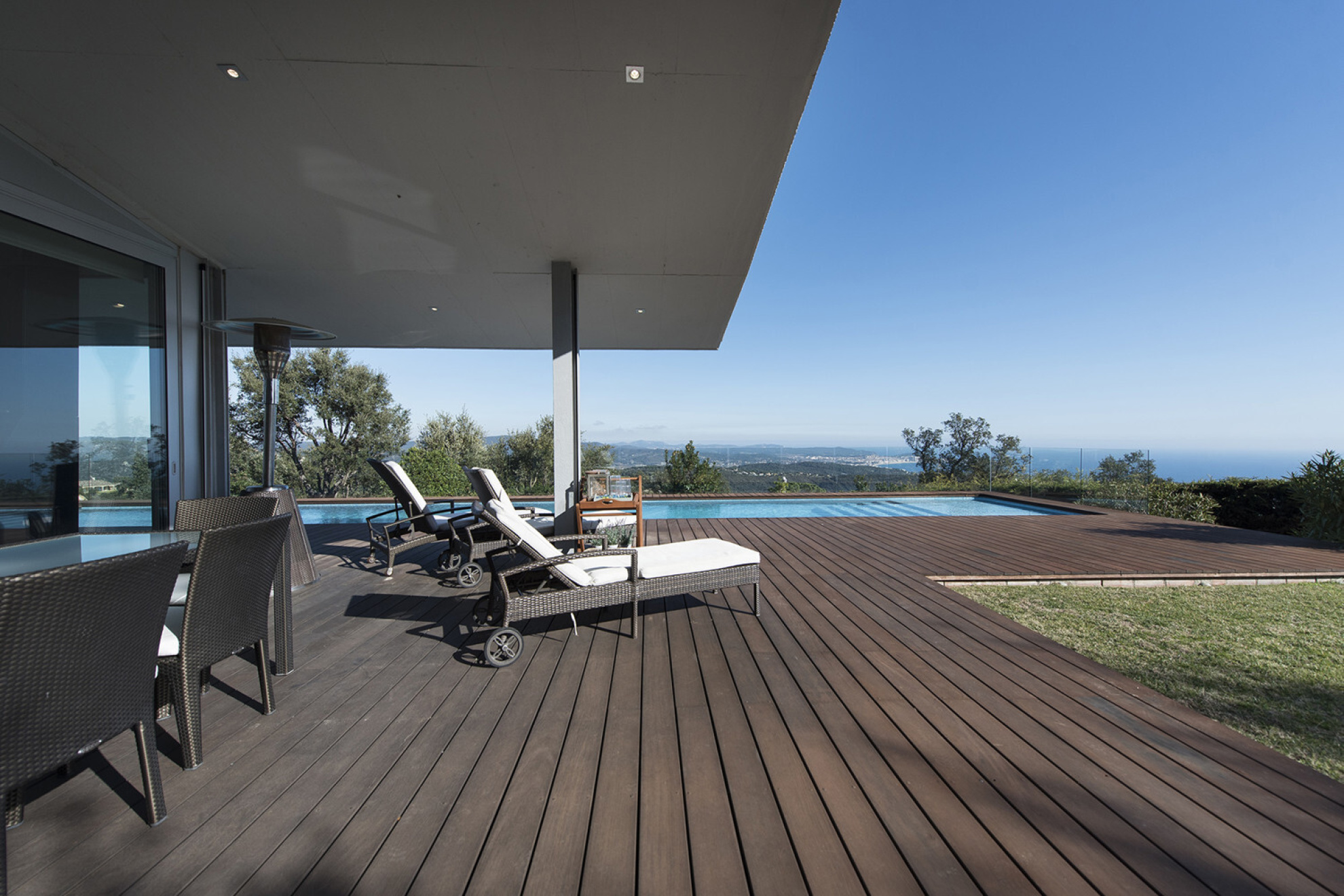  Extraordinary property with breathtaking views - 物件實景