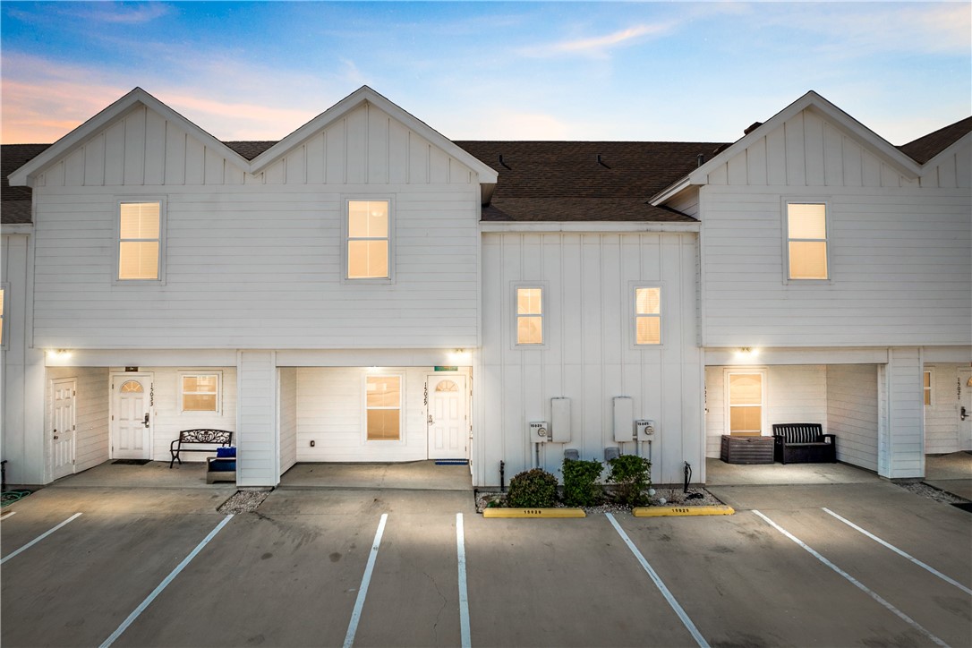 Corpus Christi, Texas, 78418, United States, 3 Bedrooms Bedrooms, ,3 BathroomsBathrooms,Residential,For Sale,1736006